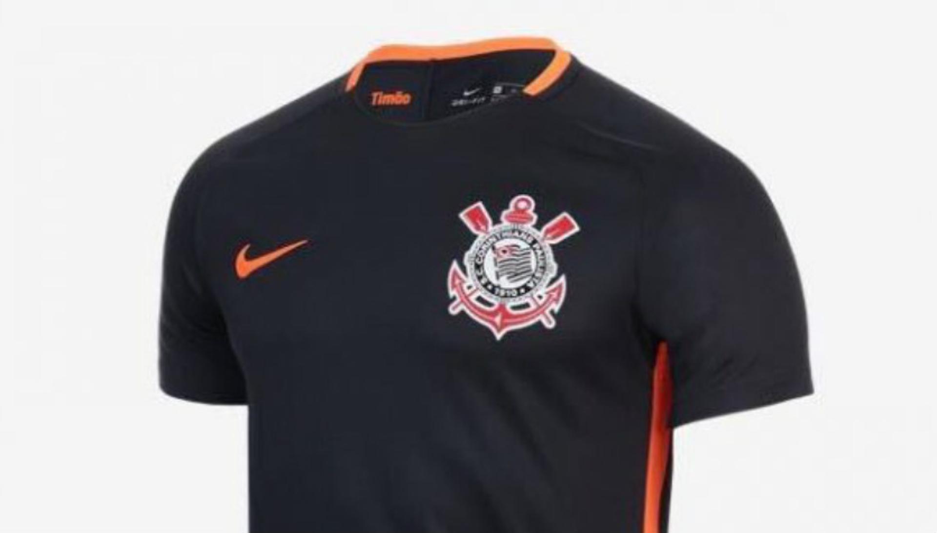 Novo terceiro uniforme do Corinthians é preto