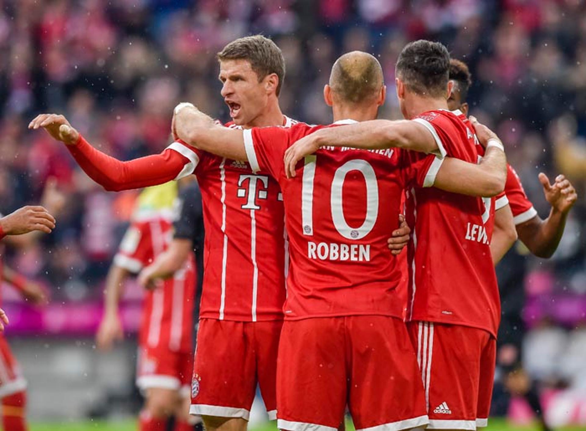 22/9 - 15h30 - Bayern de Munique x Wolfsburg: Os atuais campeões querem um triunfo em casa para tentarem assumir a liderança<br>