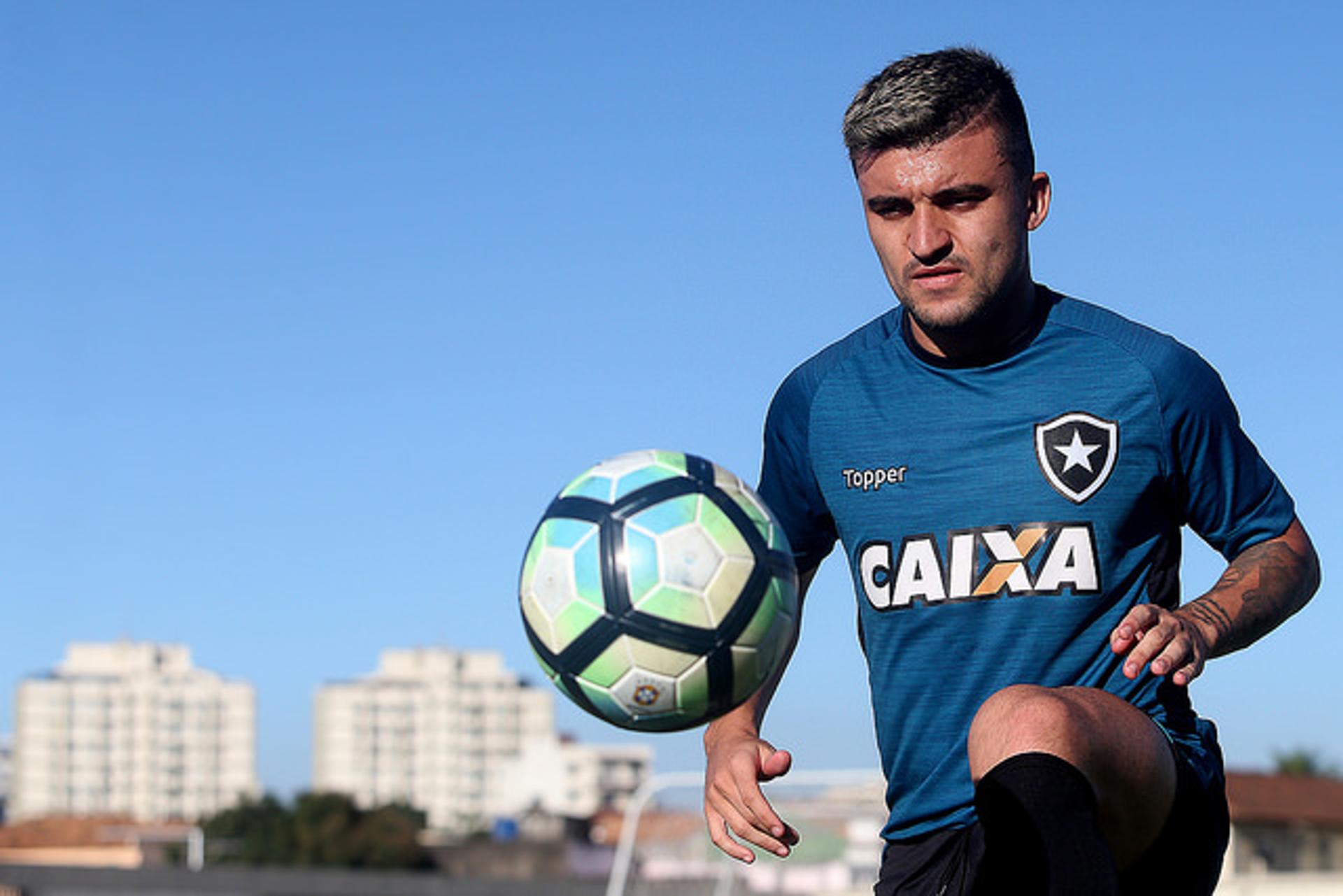 Victor Luis no Botafogo