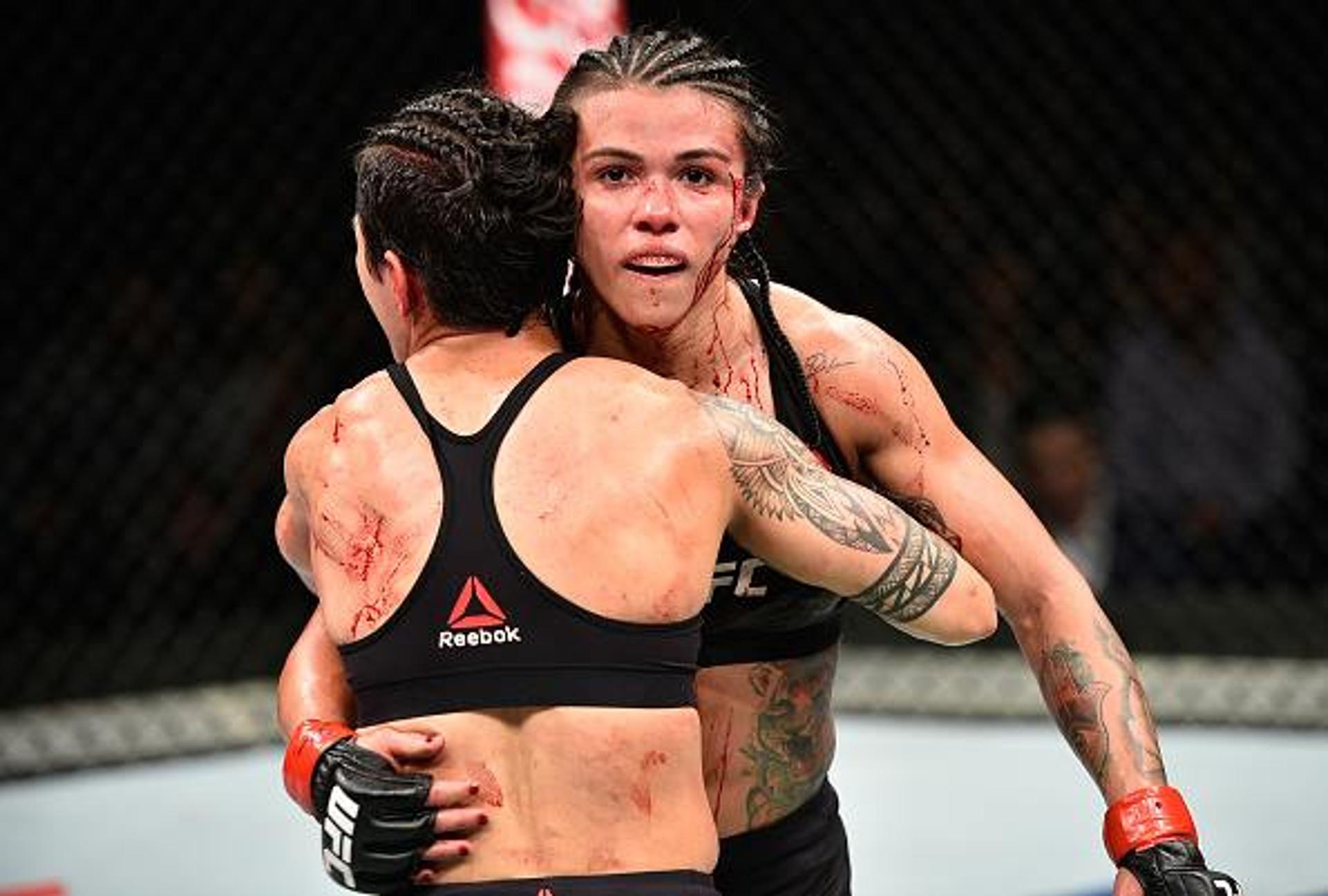 Claudia Gadelha, Jéssica Andrade