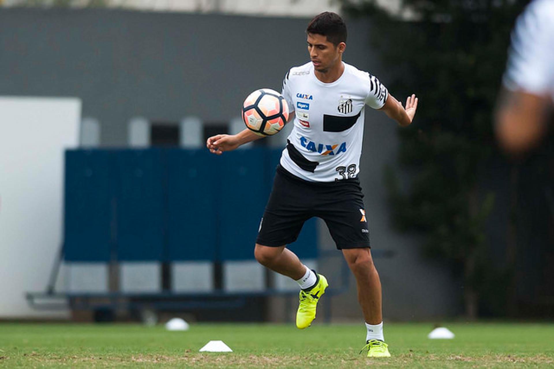 Daniel Guedes, do Santos