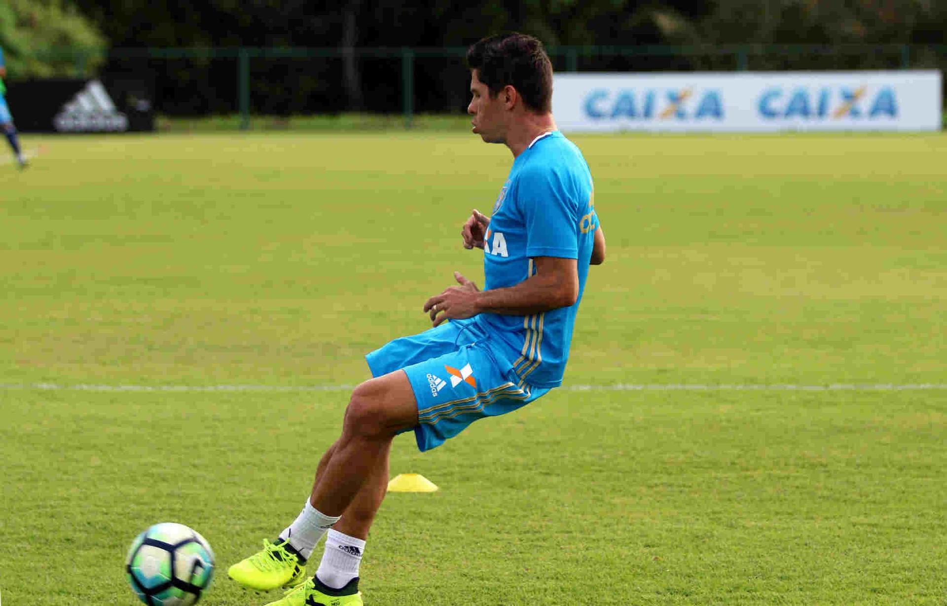 Para jogar, 2018 perfeito terá Sport na Libertadores e São Paulo na Série A