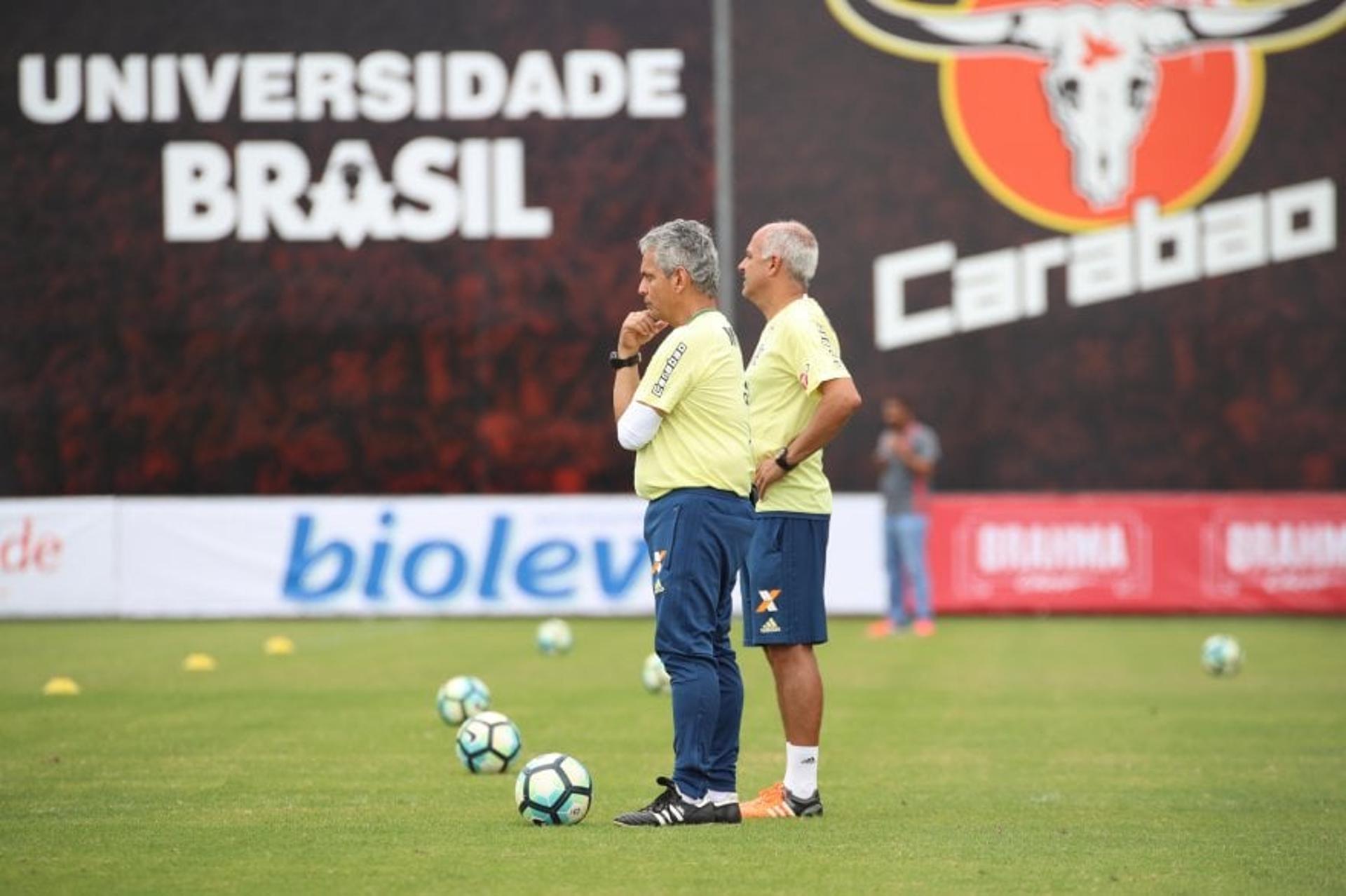 Rueda quer o time brigando pelas primeiras colocações