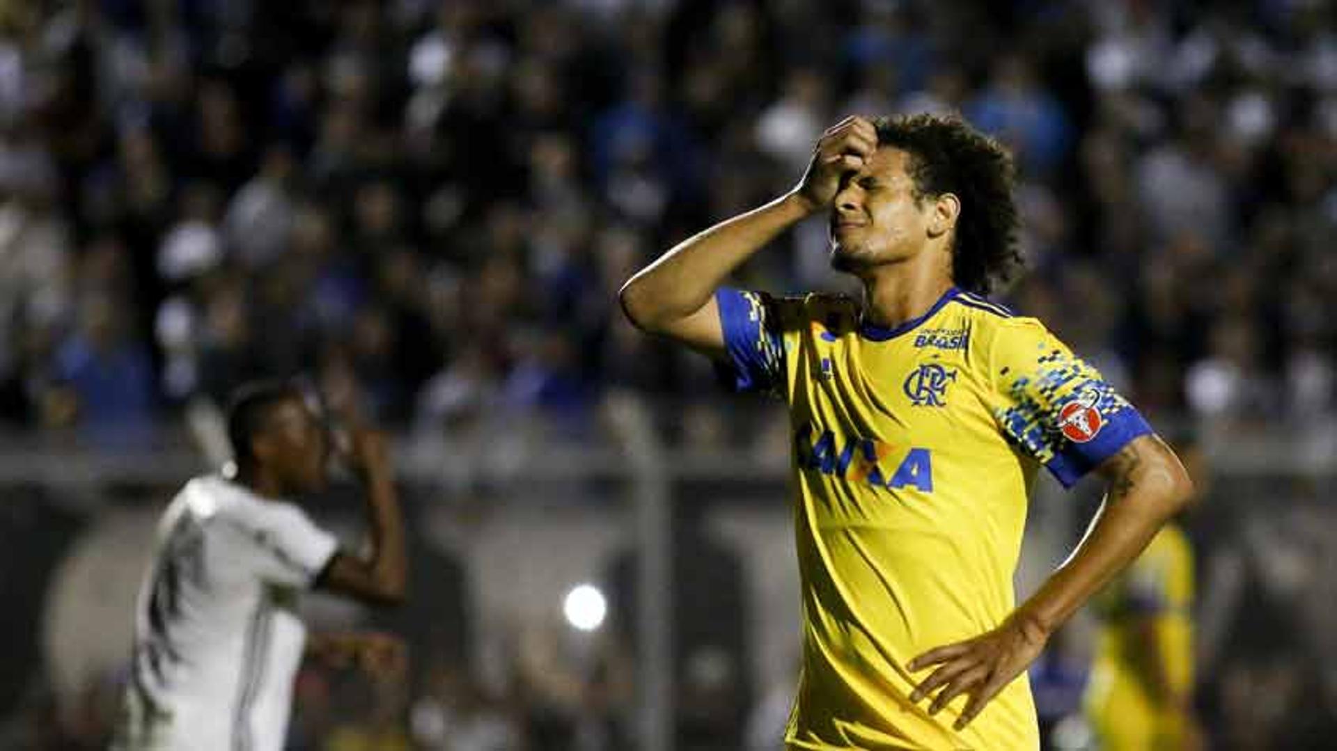 Arão lamentou nova derrota do Flamengo