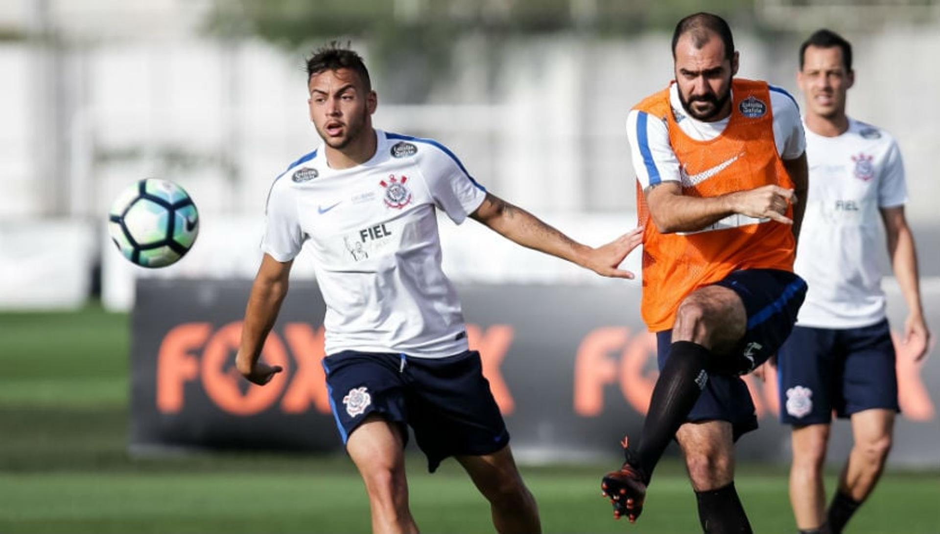 Danilo é o recordista de jogos do elenco atual