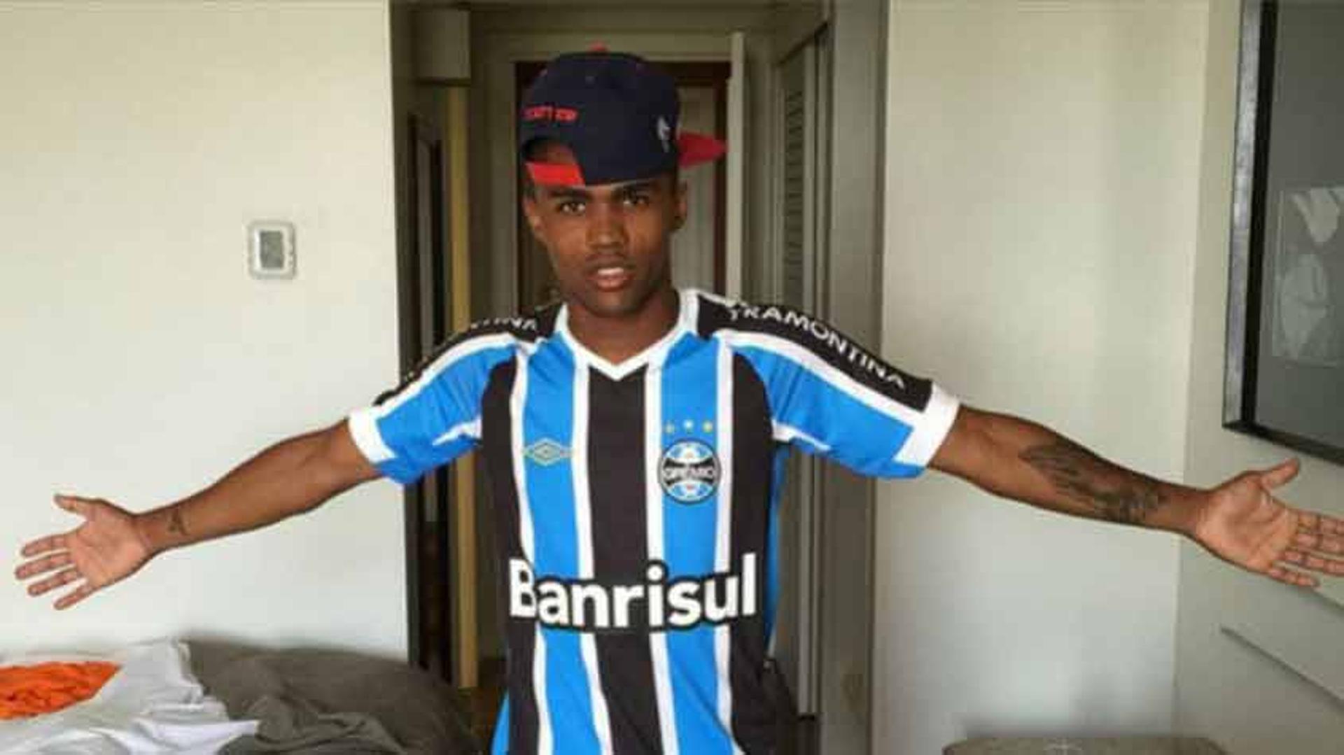 Douglas Costa - Grêmio