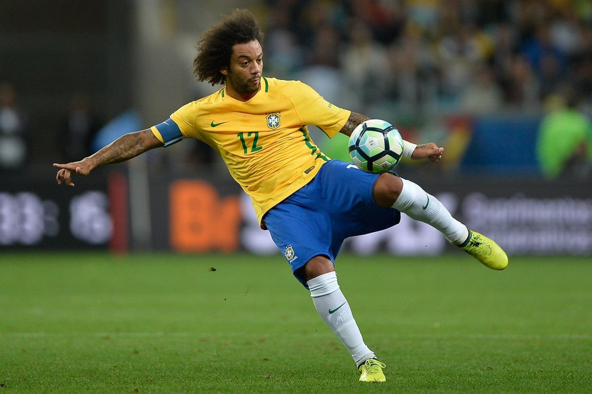 Brasil 2 x 0 Equador - Marcelo capitão