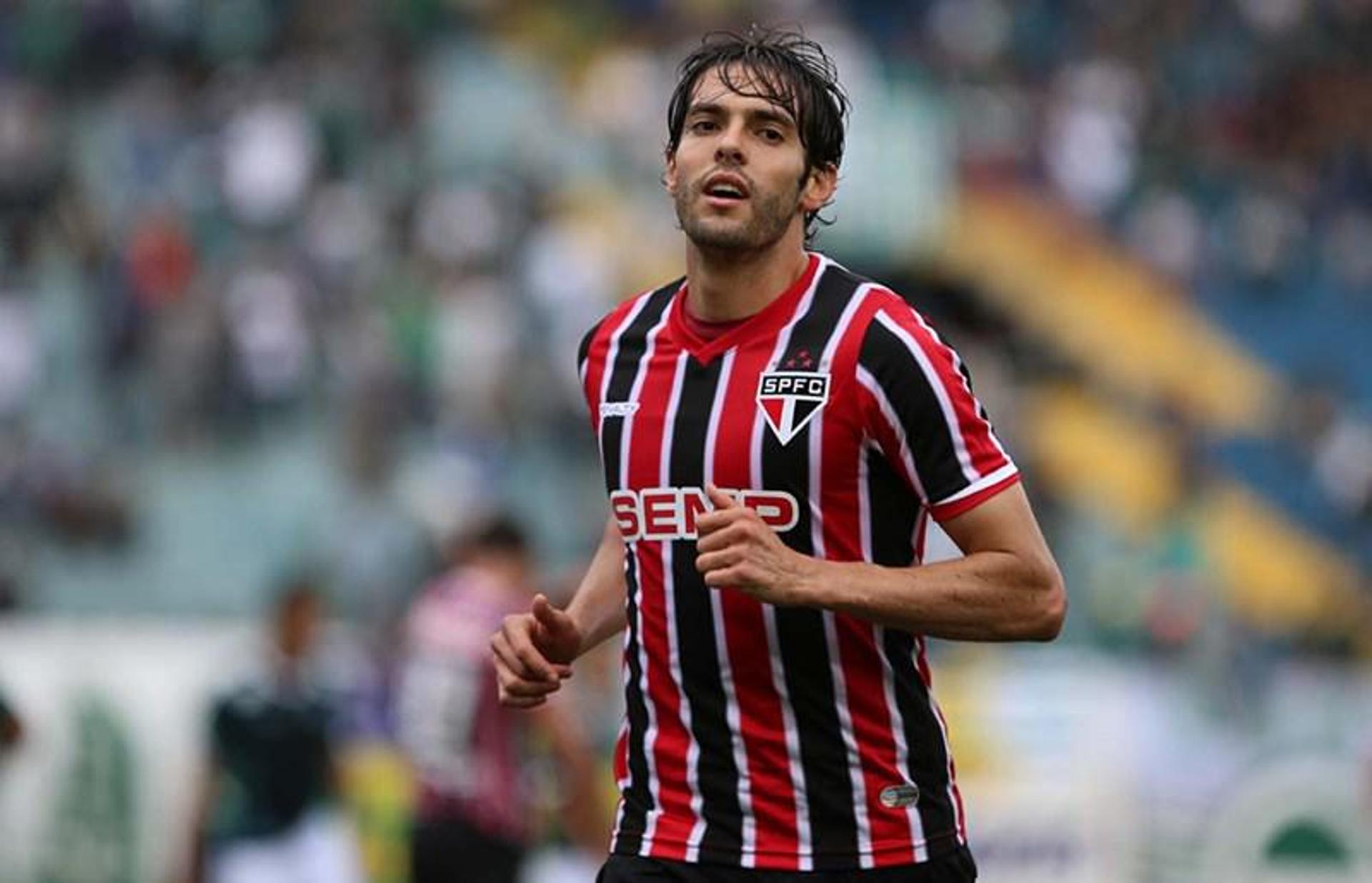 Kaká em seu retorno ao clube em 2014