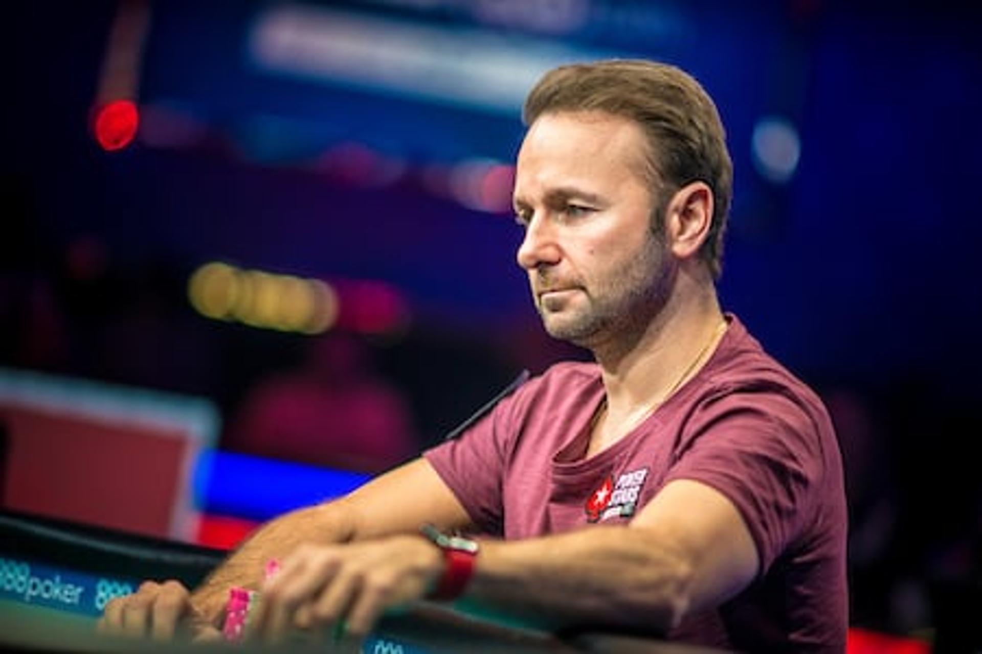 Canadense Daniel Negreanu tenta manter a ponta do ranking de maiores ganhadores de prêmios na carreira