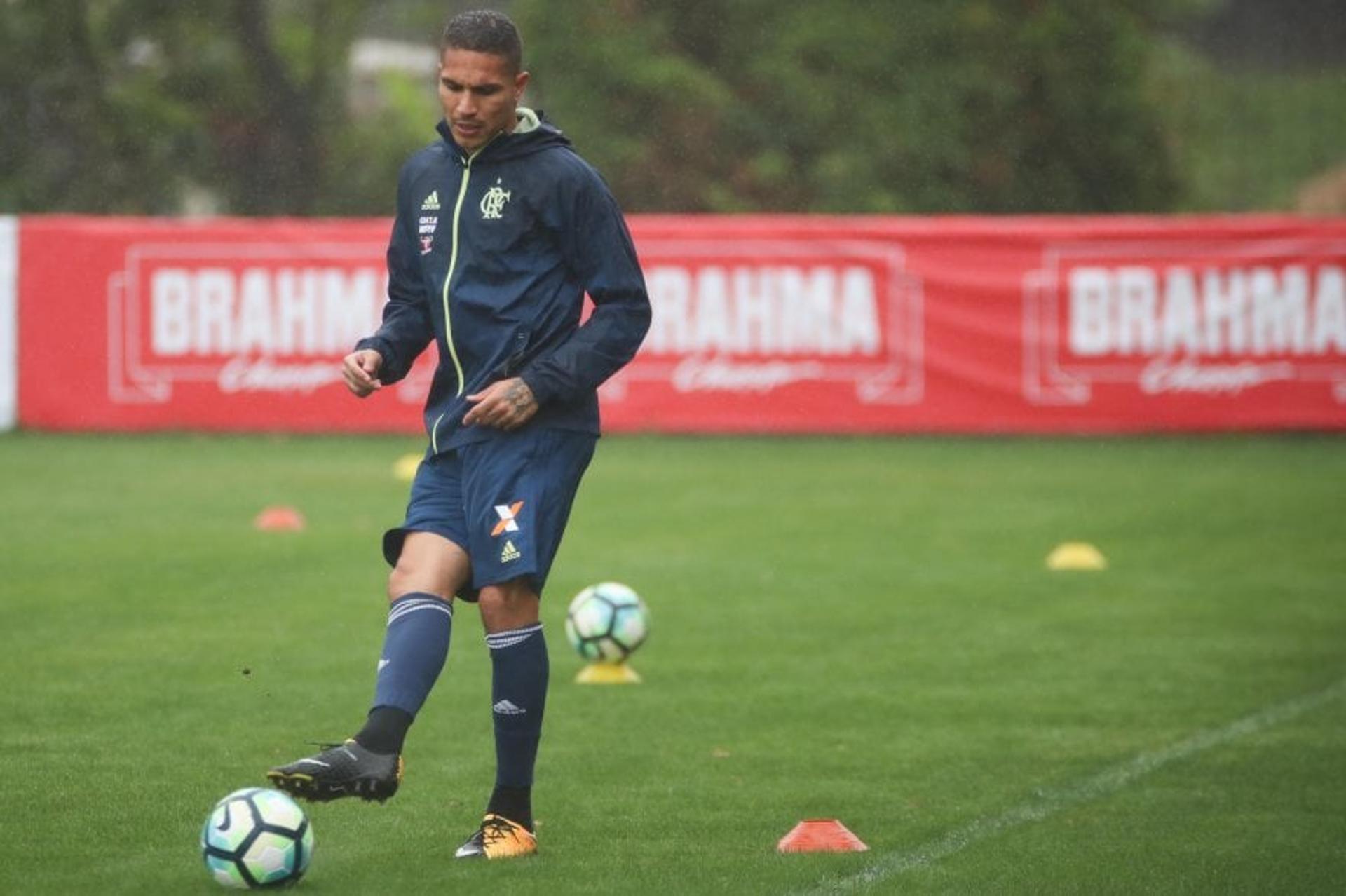 Guerrero é dúvida para o jogo contra o Fluminense