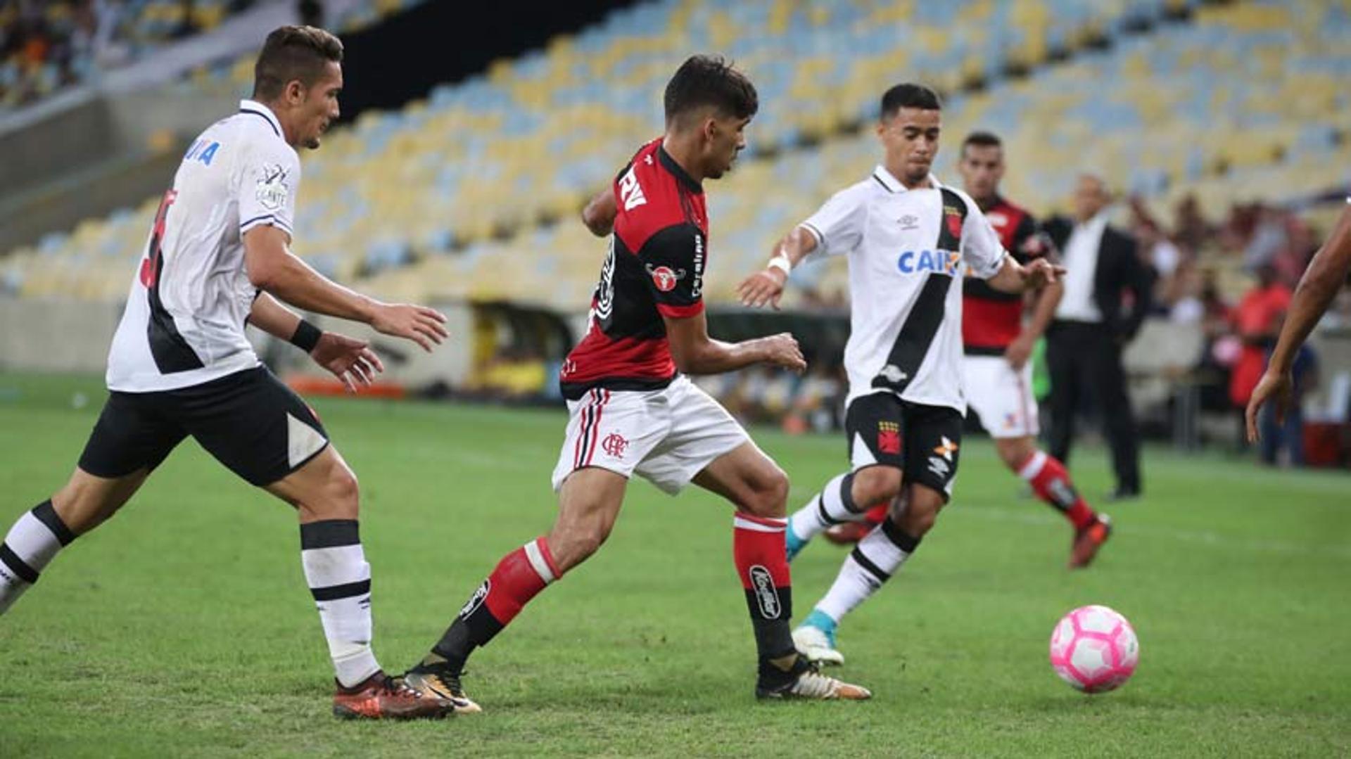 Flamengo 0 x 0 Vasco: as imagens do clássico no Maraca