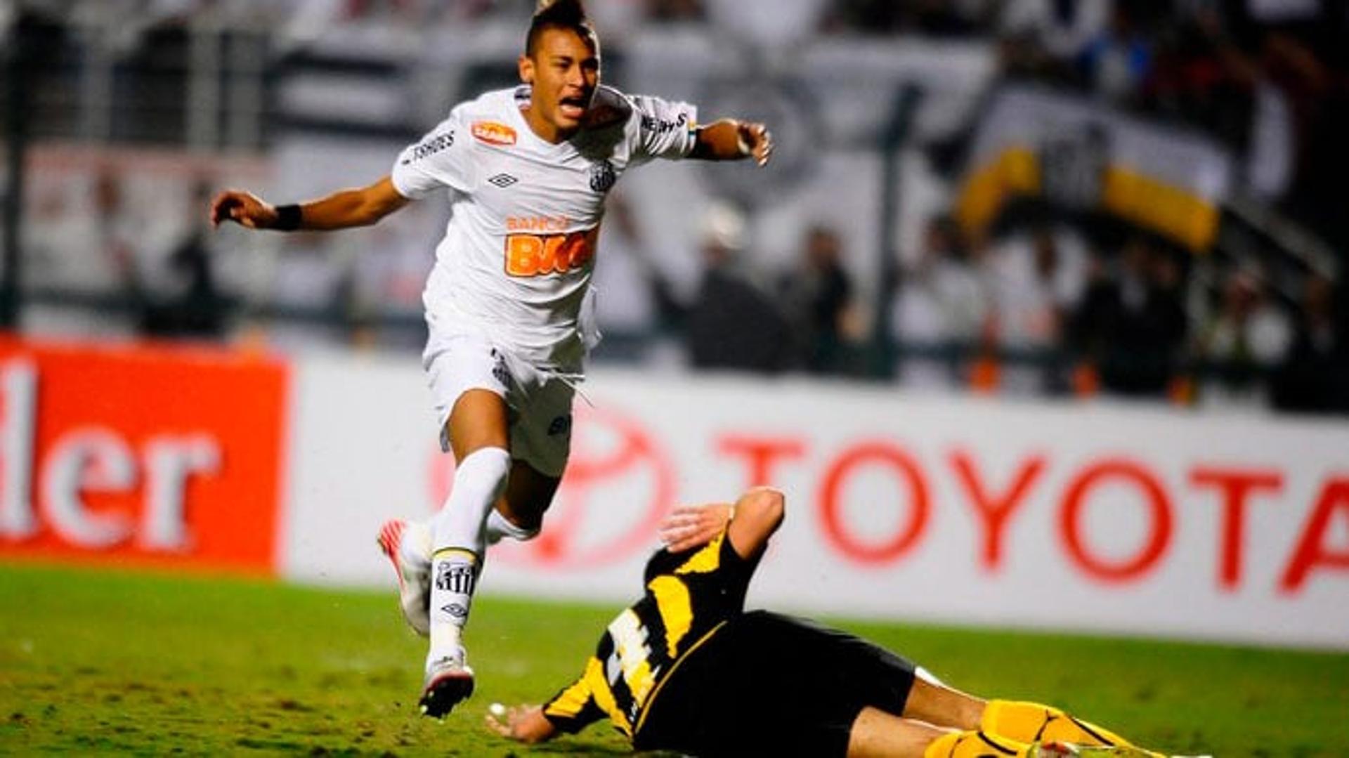 2011 - Santos - Peñarol (Neymar)