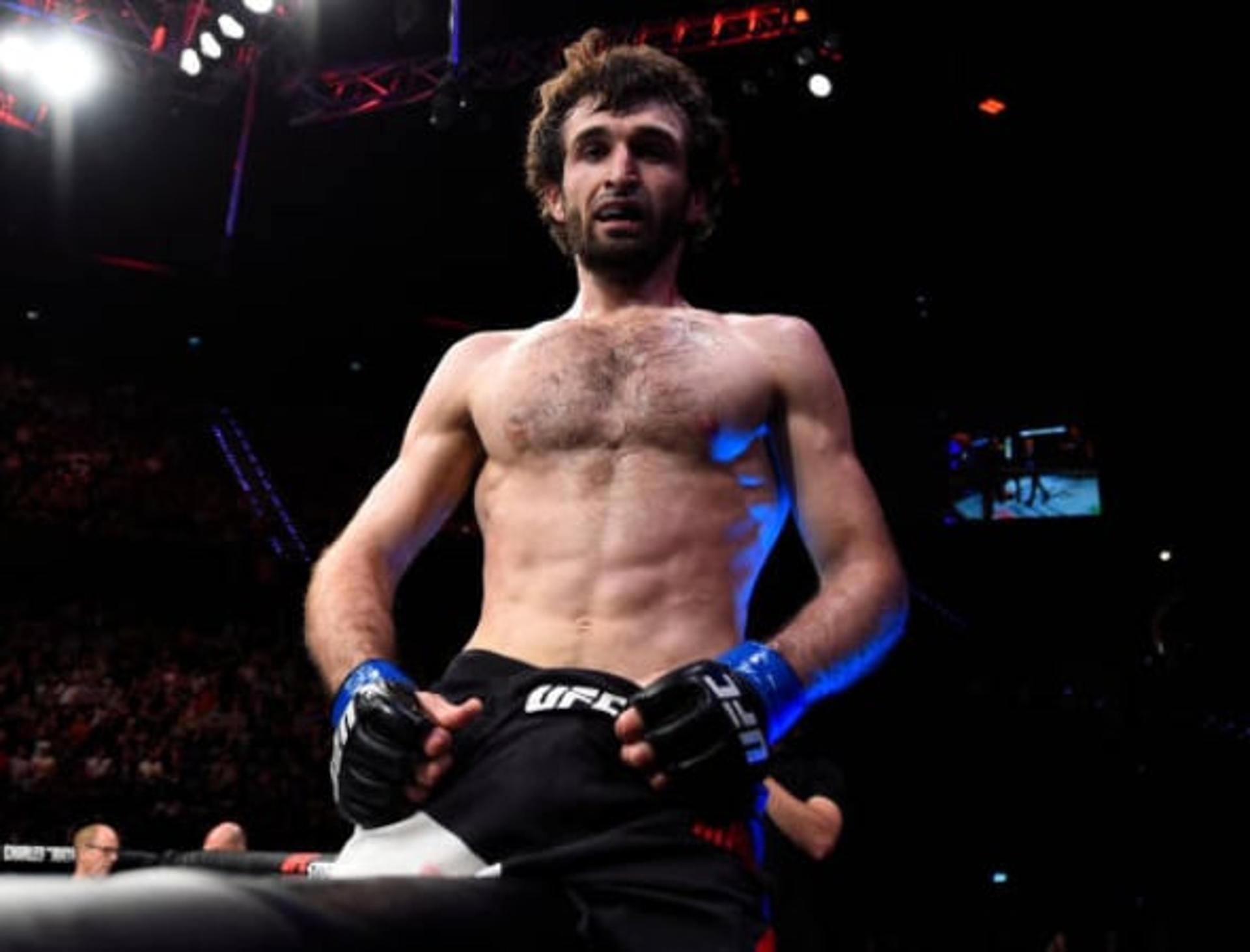 Zabit Magomedsharipov finalizou Sheymon Moraes no terceiro round pelo UFC China