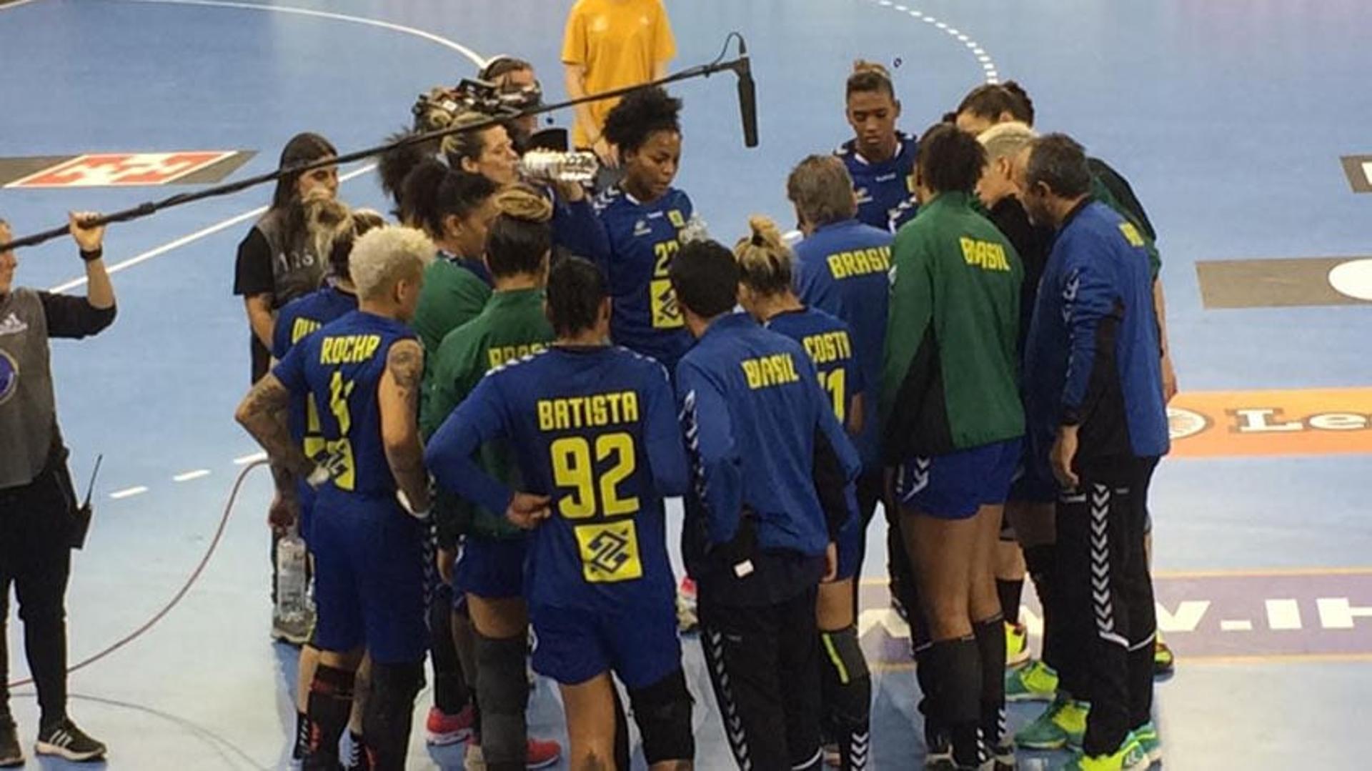 brasil x russia handebol feminino