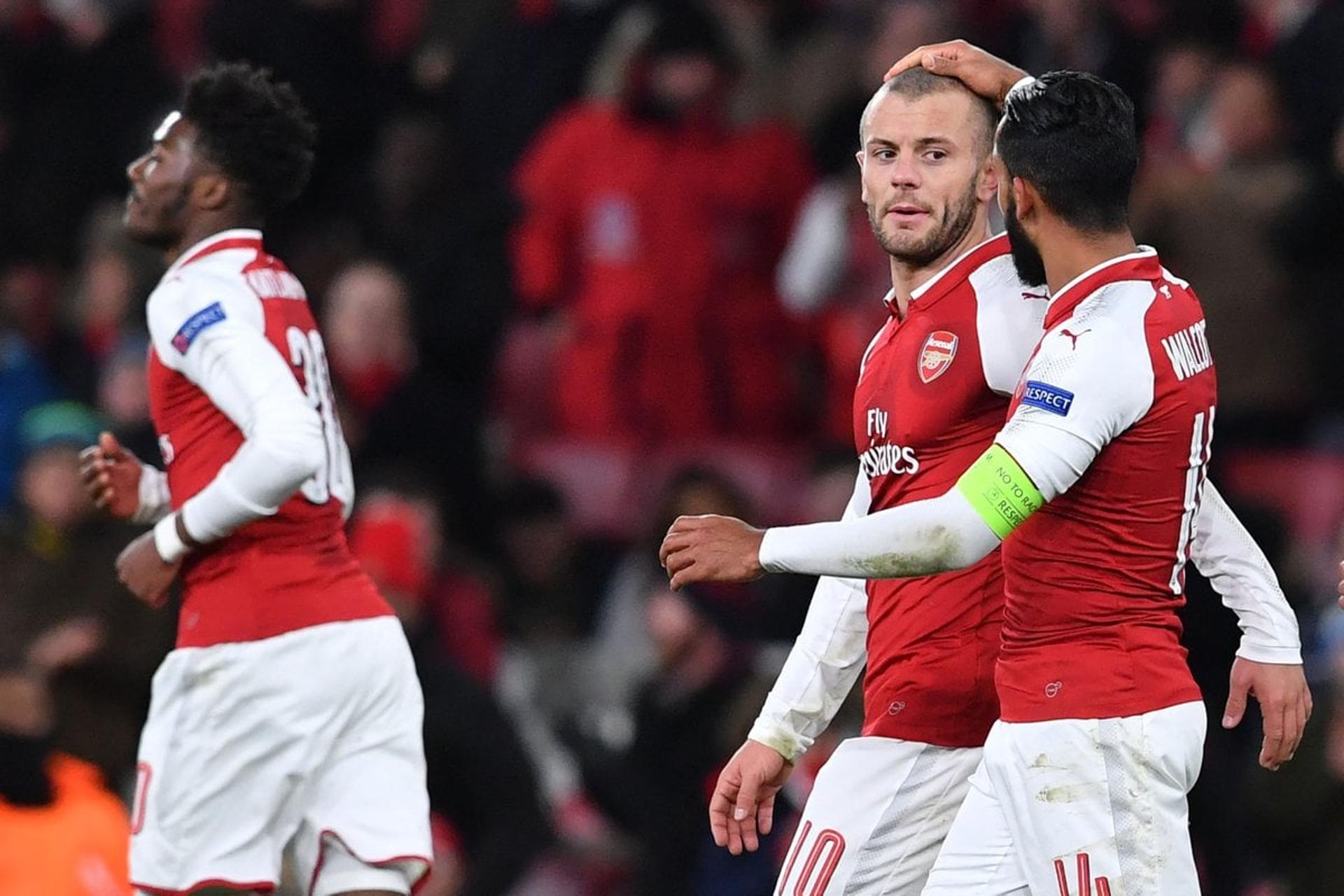 Wilshere e Walcott - Arsenal x BATE Borisov