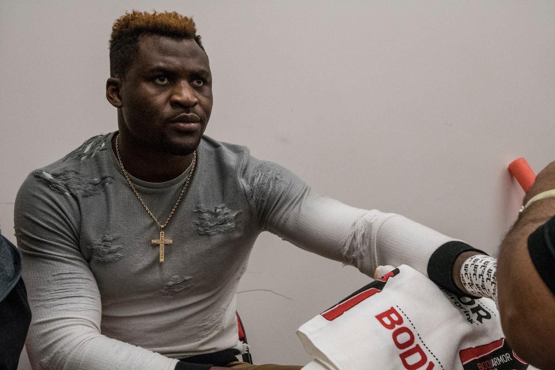 Francis Ngannou é o número um da categoria dos pesados