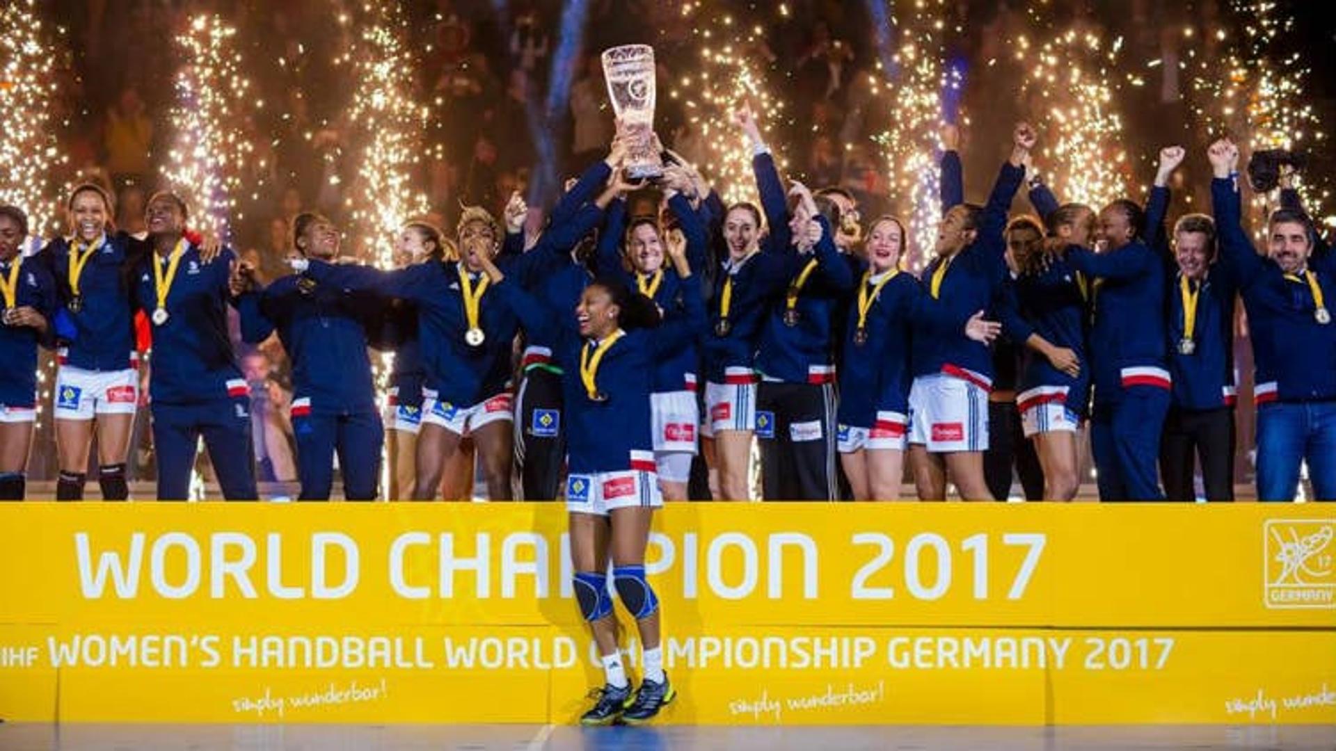 França comemora conquista do Mundial feminino de handebol