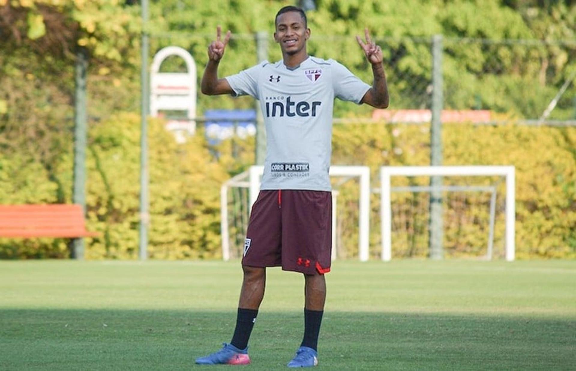 O garoto Boia entrou em campo em quatro pelo São Paulo em quatro oportunidades nesta temporada&nbsp;