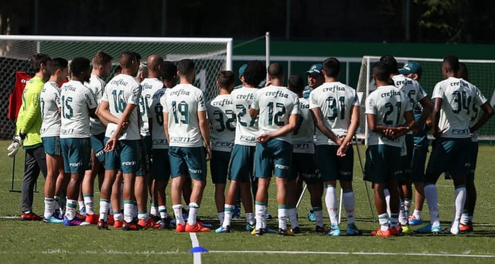 Os primeiros dias de Roger no Palmeiras