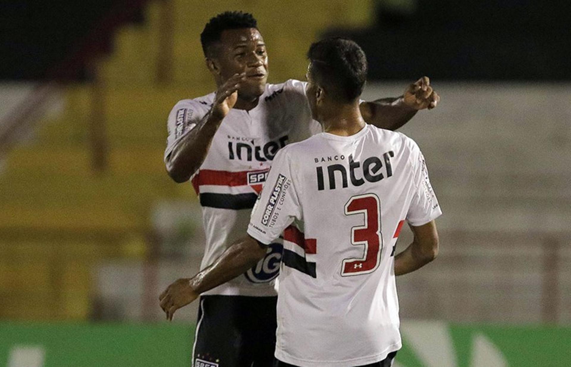 Fabinho fez o gol da classificação do São Paulo para as oitavas de final da Copinha deste ano