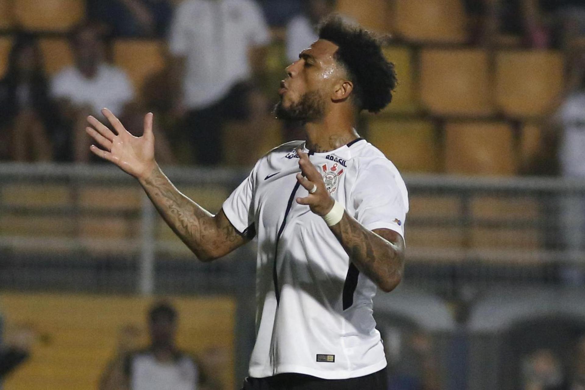 Kazim perdeu espaço no Corinthians