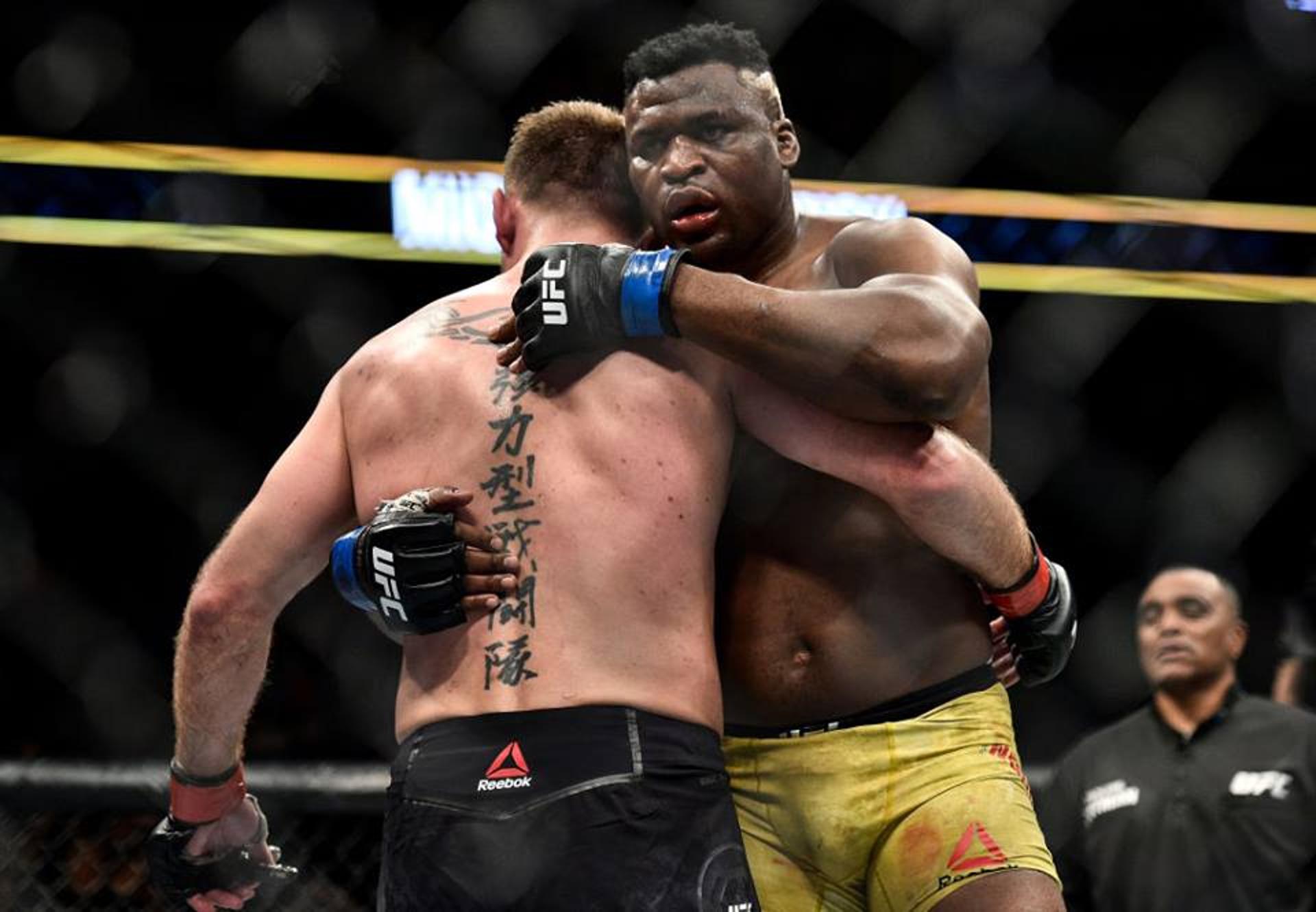 Stipe Miocic e Francis Ngannou travaram um histórico duelo no UFC 220