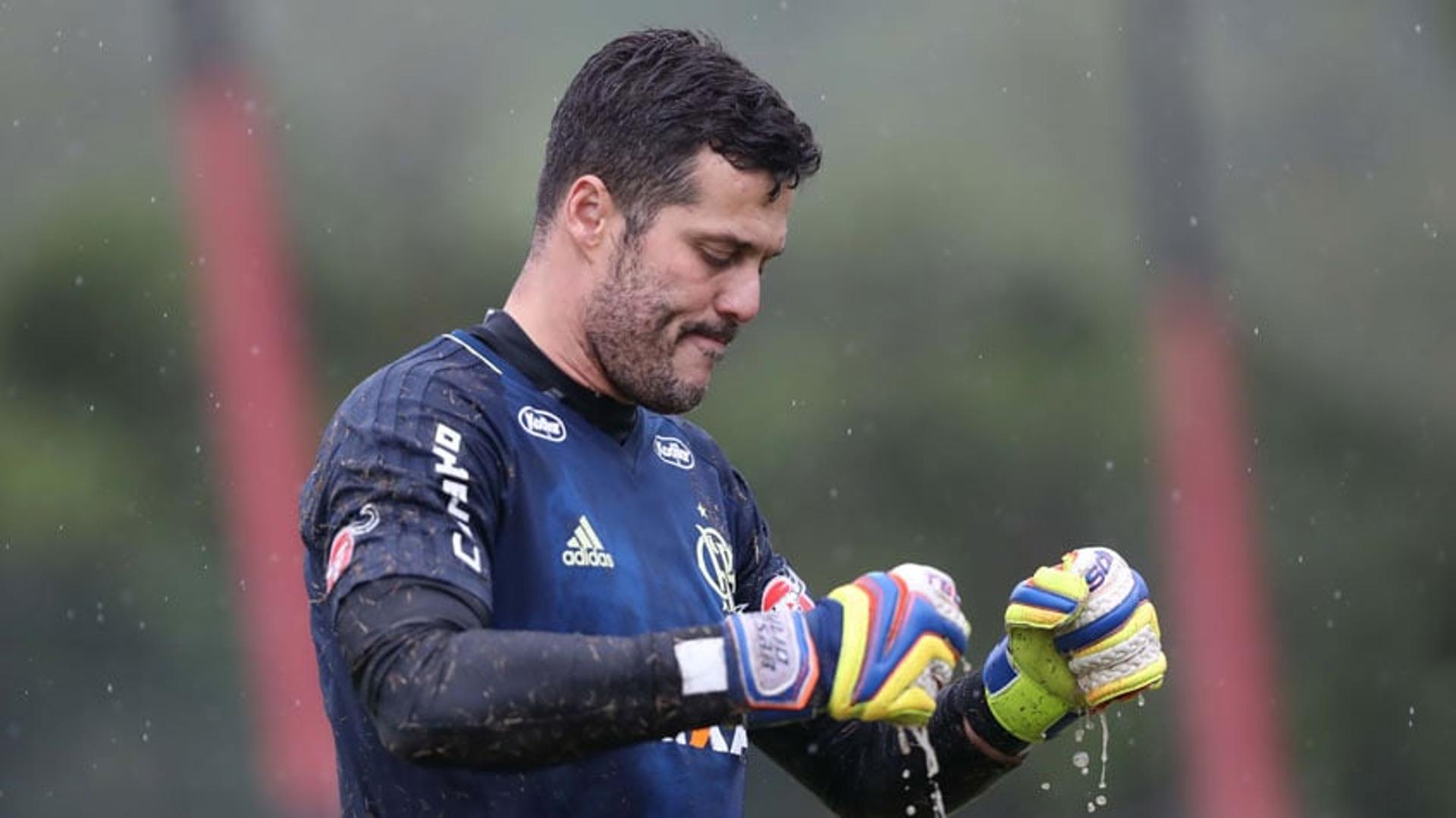 Julio Cesar treinando no Flamengo