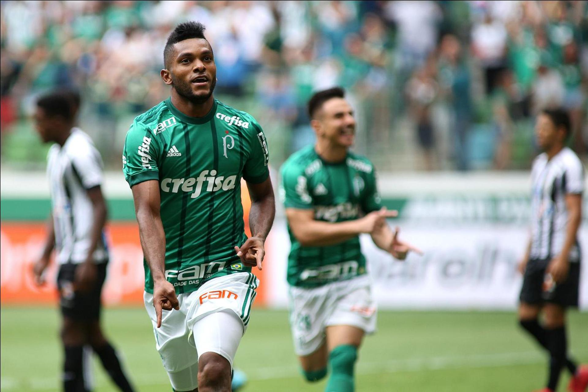 O Palmeiras venceu o Santos por 2 a 1, no Allianz Parque, com boas atuações da equipe, destaque para Willian. O atacante levou uma das melhores notas, com boas participações, inclusive no segundo gol de Borja. Confira as notas do L! para o Palmeiras (por William Correia)