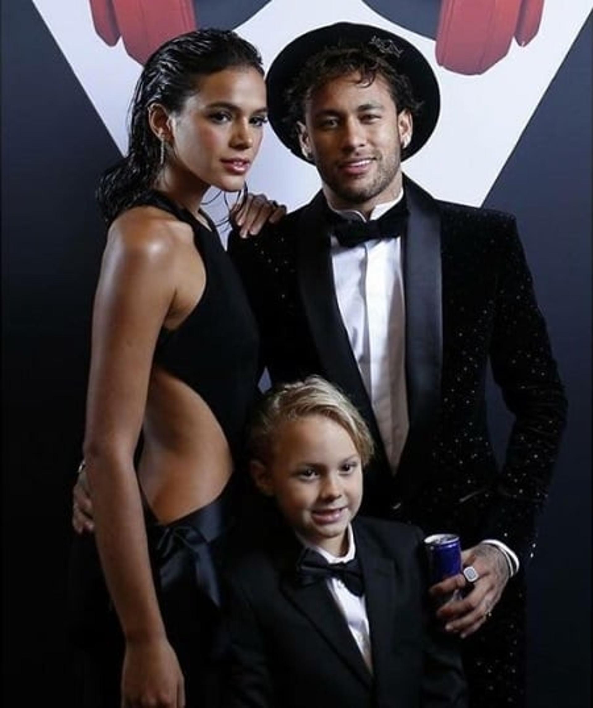 Bruna Marquezine, Neymar e o filho Davi Lucca