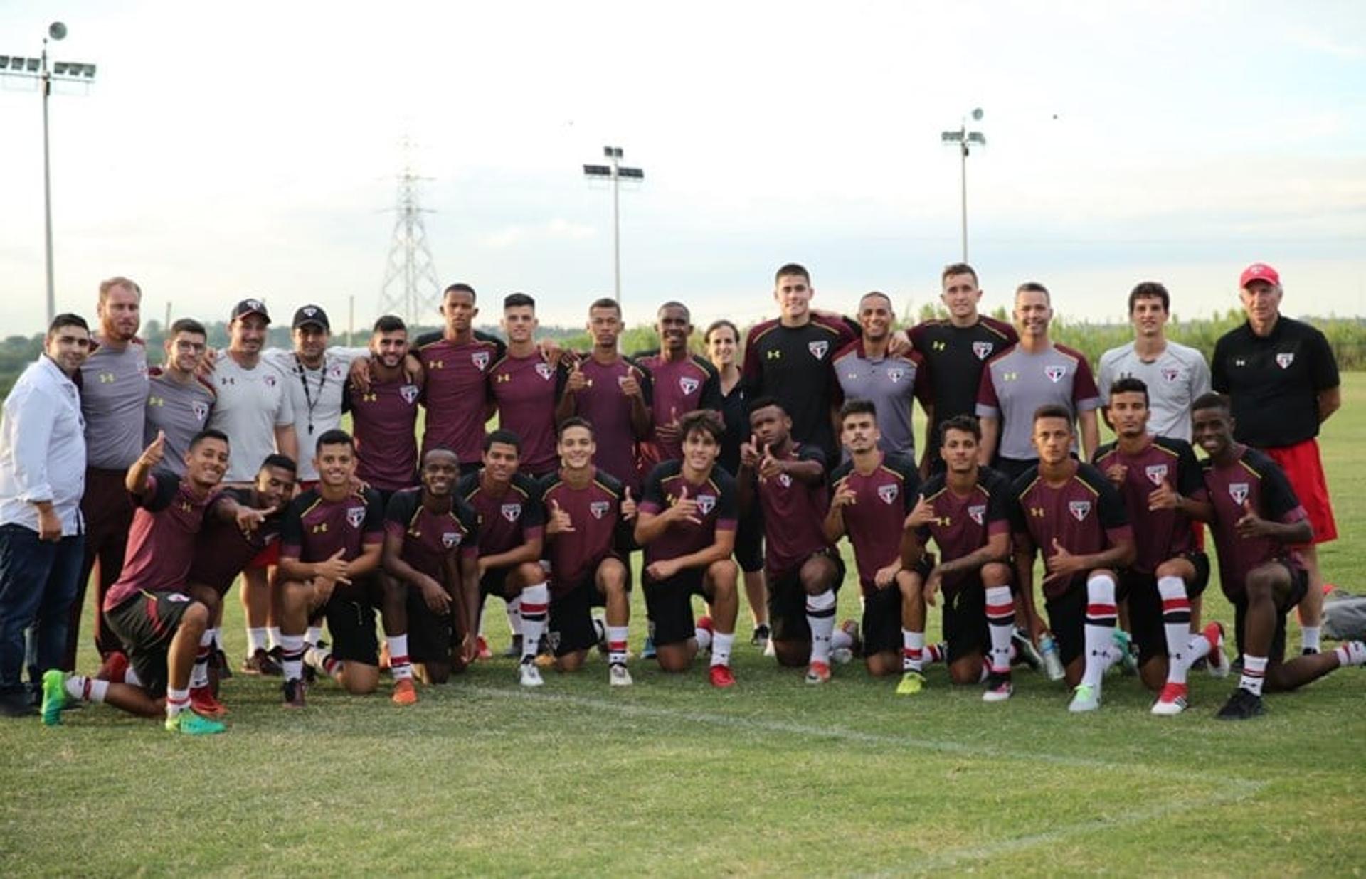 Garotada de Cotia fez bonito no primeiro jogo da Libertadores Sub-20