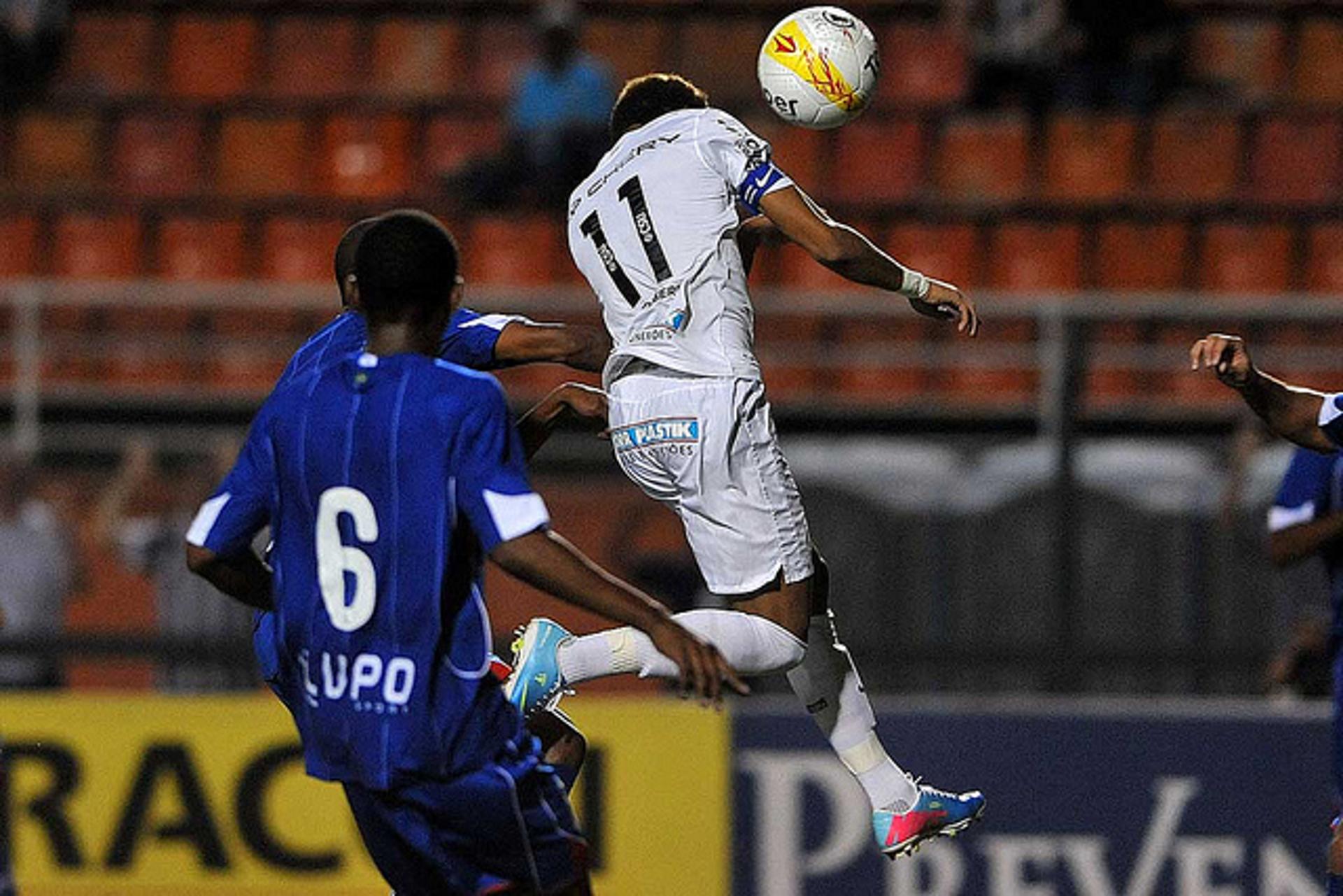 Último confronto: 04/04/2013 – Santos 1 x 1 São Caetano