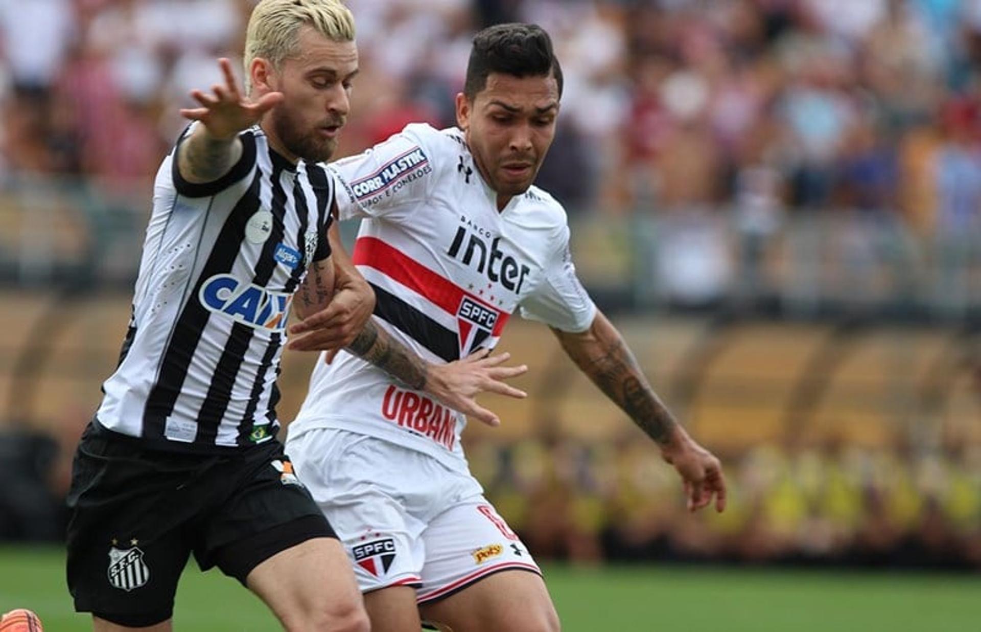 Último confronto: 28/10/2017 - São Paulo 2x1 Santos - Brasileirão