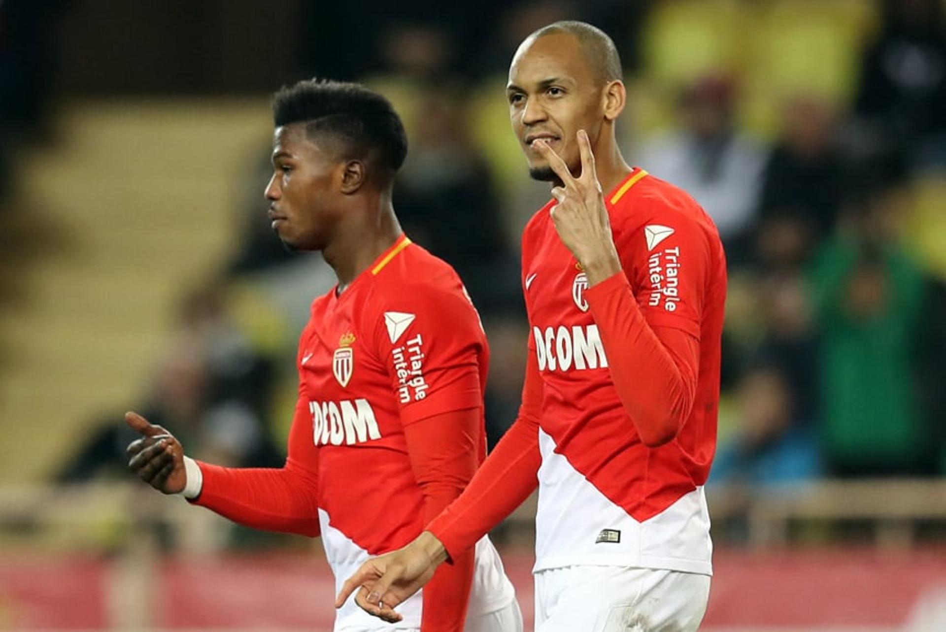 Fabinho é o nome da vez no PSG