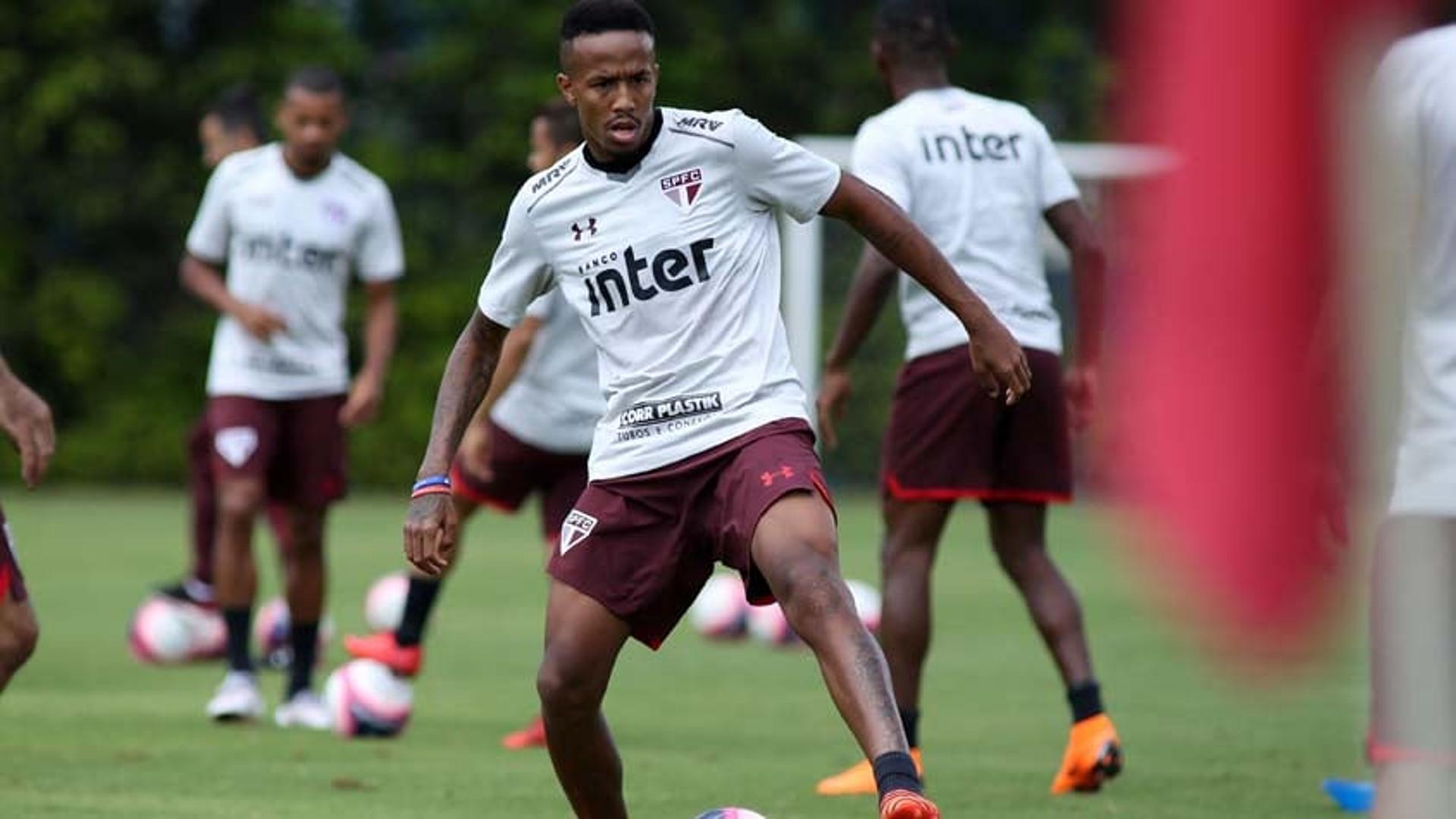 Militão tem contrato até 11 de janeiro e é o caso mais urgente&nbsp;