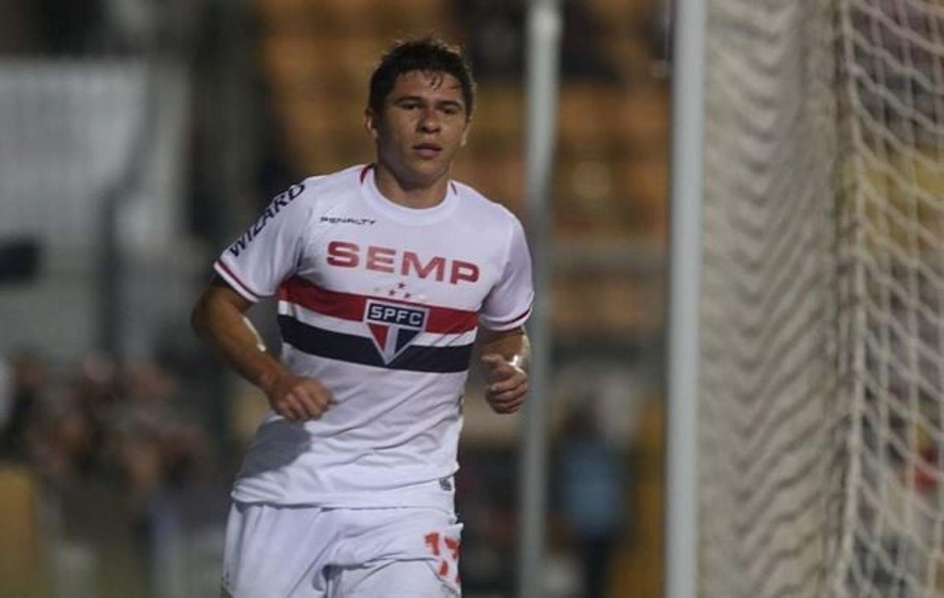 Último confronto: São Paulo 3 x 0 CRB (7/5/2014) - Copa do Brasil