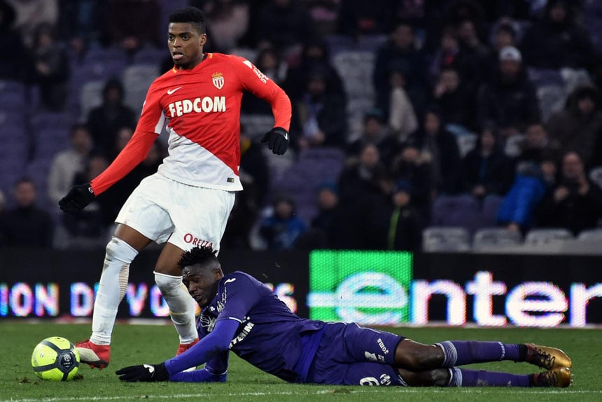 Jemerson (Monaco): Jamerson foi seguro a frente a zaga do Monaco, apesar do time francês ter tomado um gol, o zagueiro bloqueou três chutes do Bordeaux e foi um dos pilares da vitória