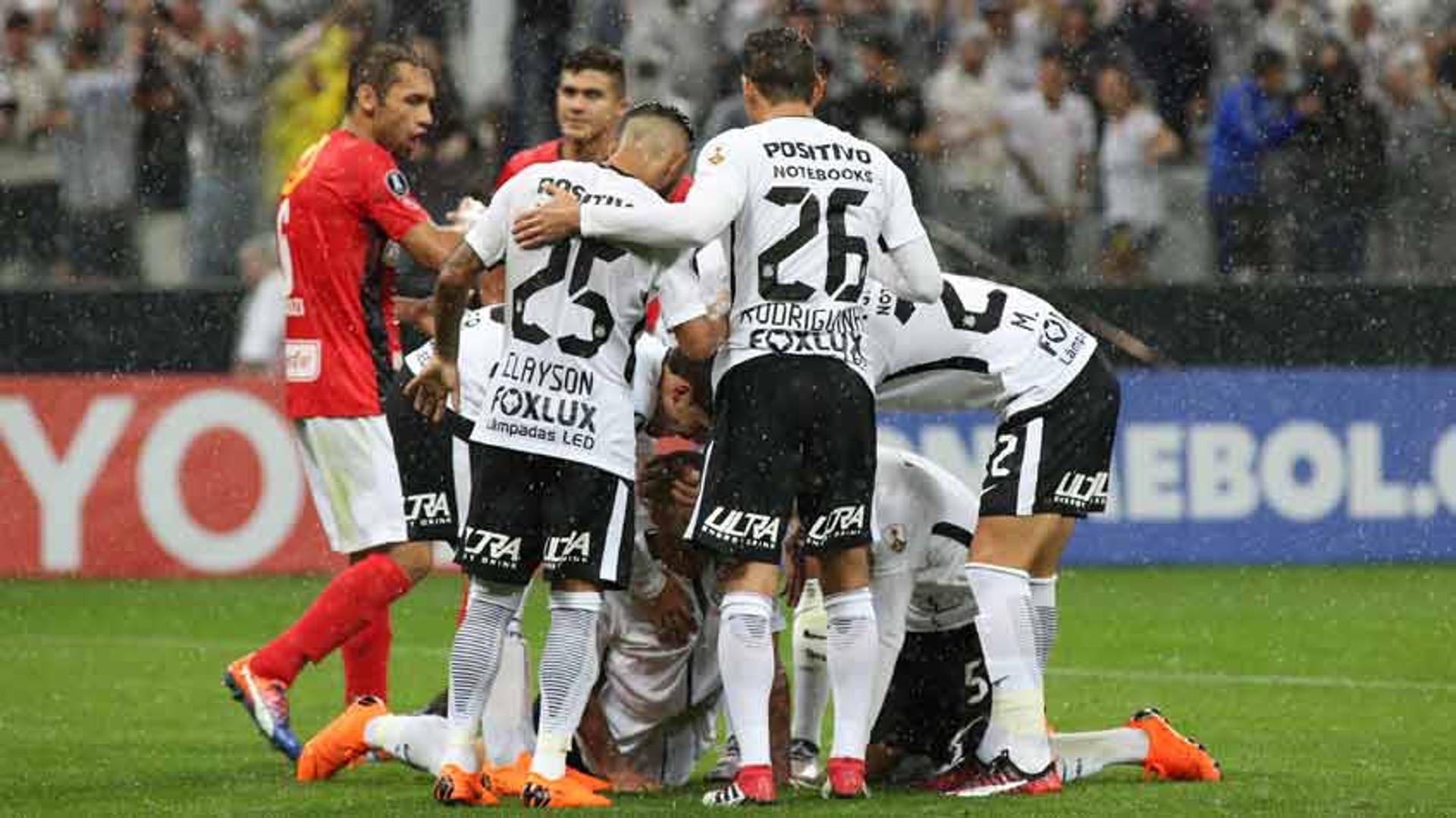 Corinthians 2x0 Deportivo Lara