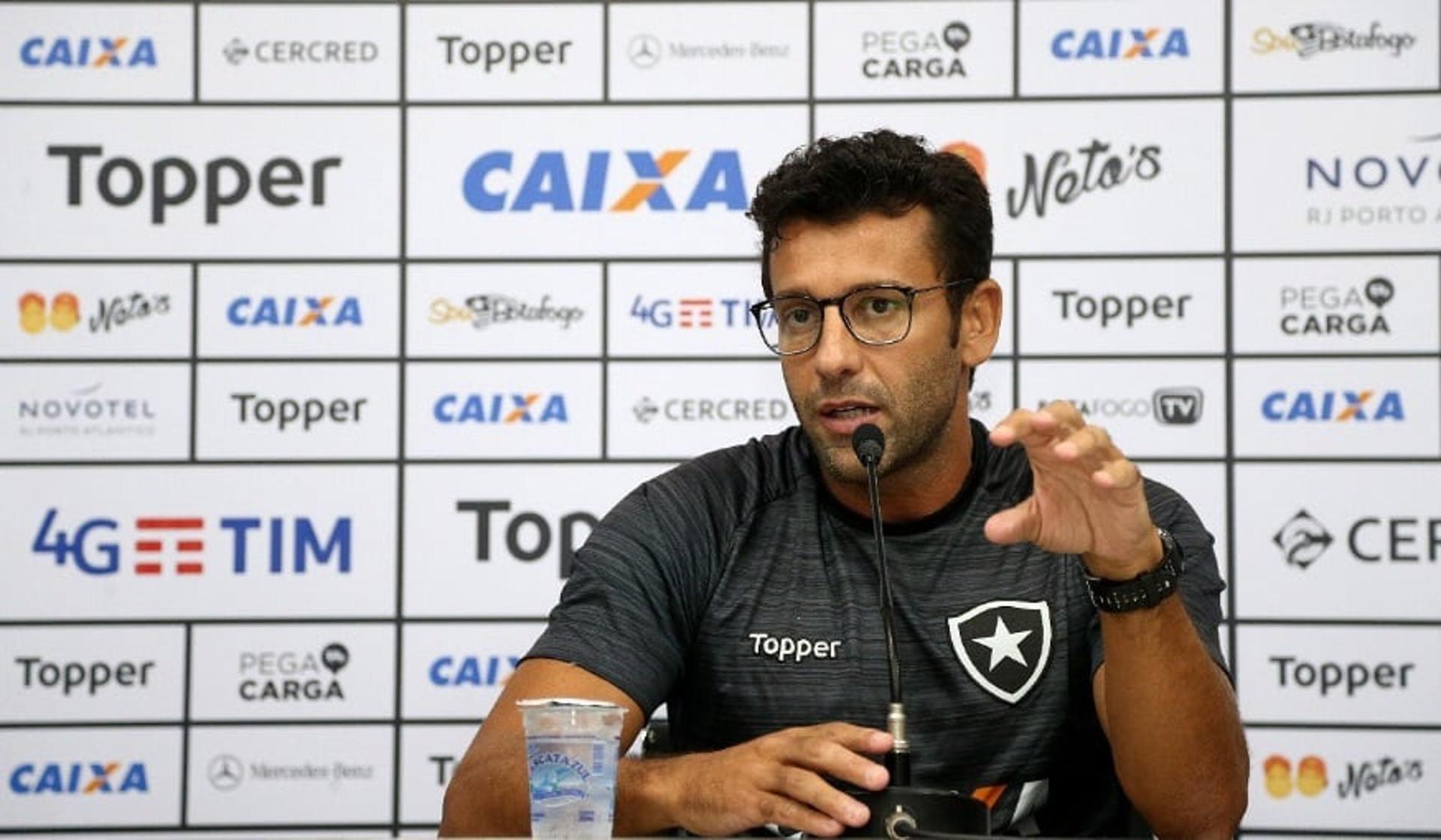 Alberto Valentim - Botafogo