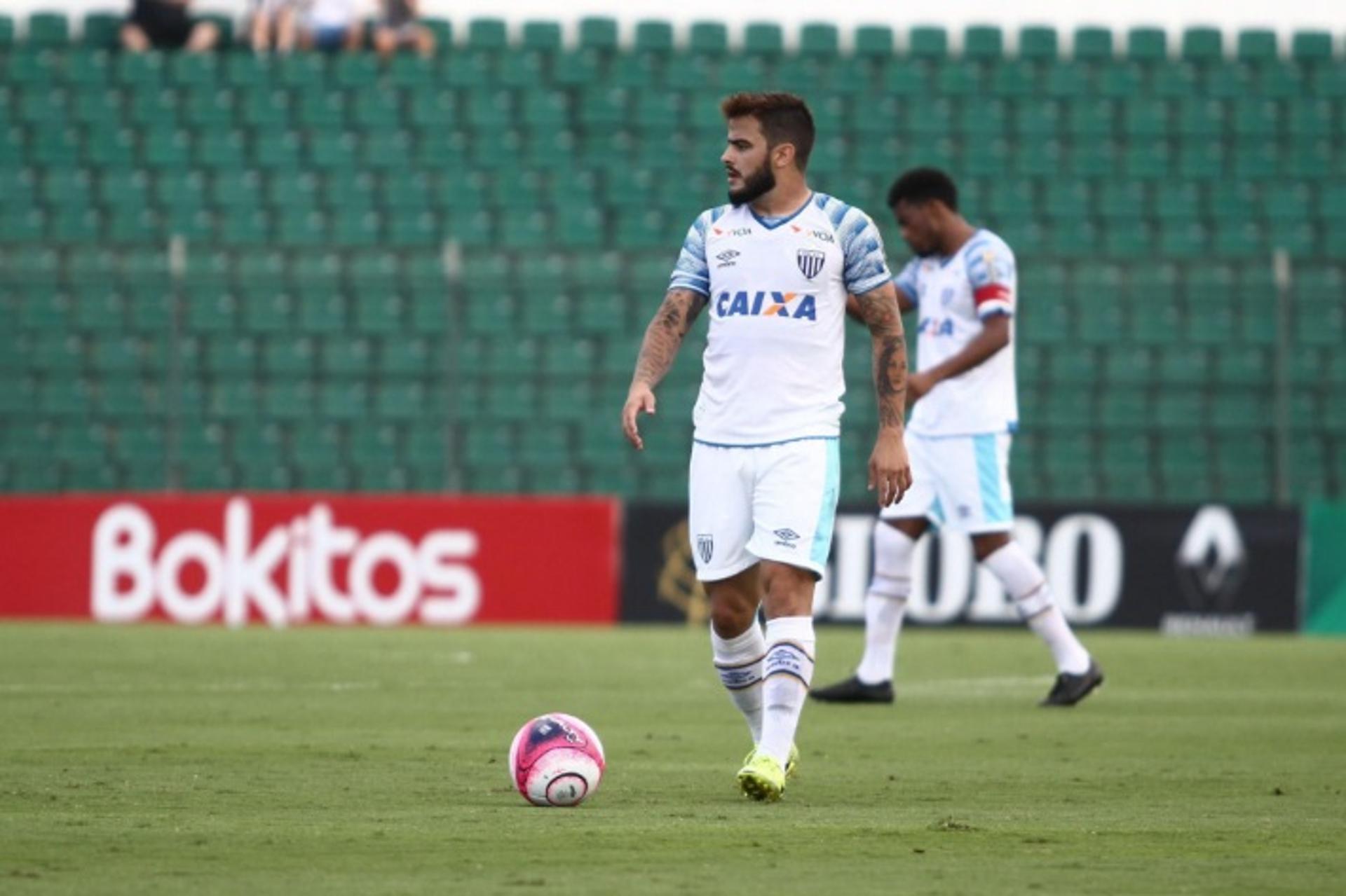 João Paulo quer Avaí ligado para vencer clássico com o Criciúma pelo Campeonato Catarinense