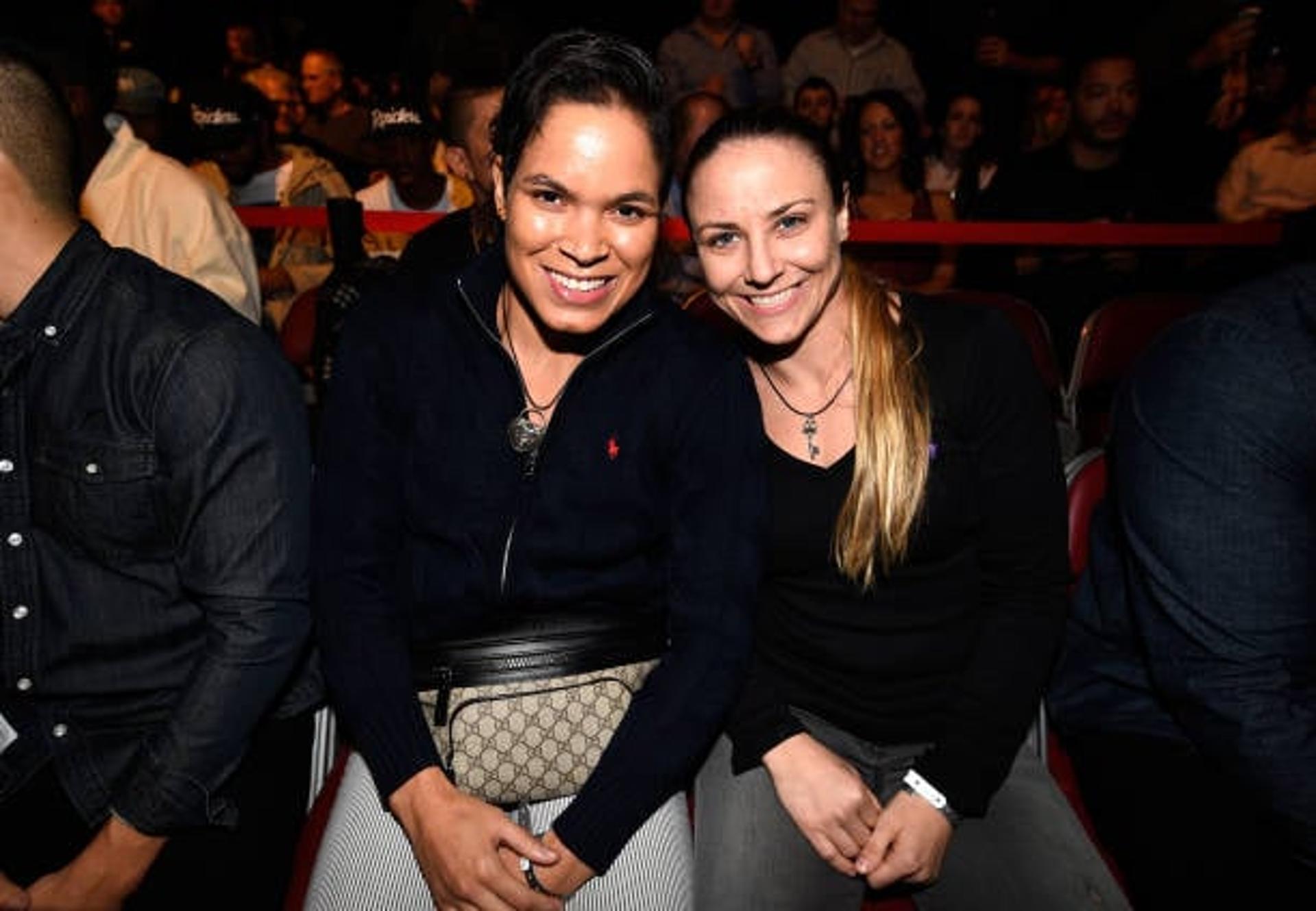 Amanda Nunes e Nina Ansaroff