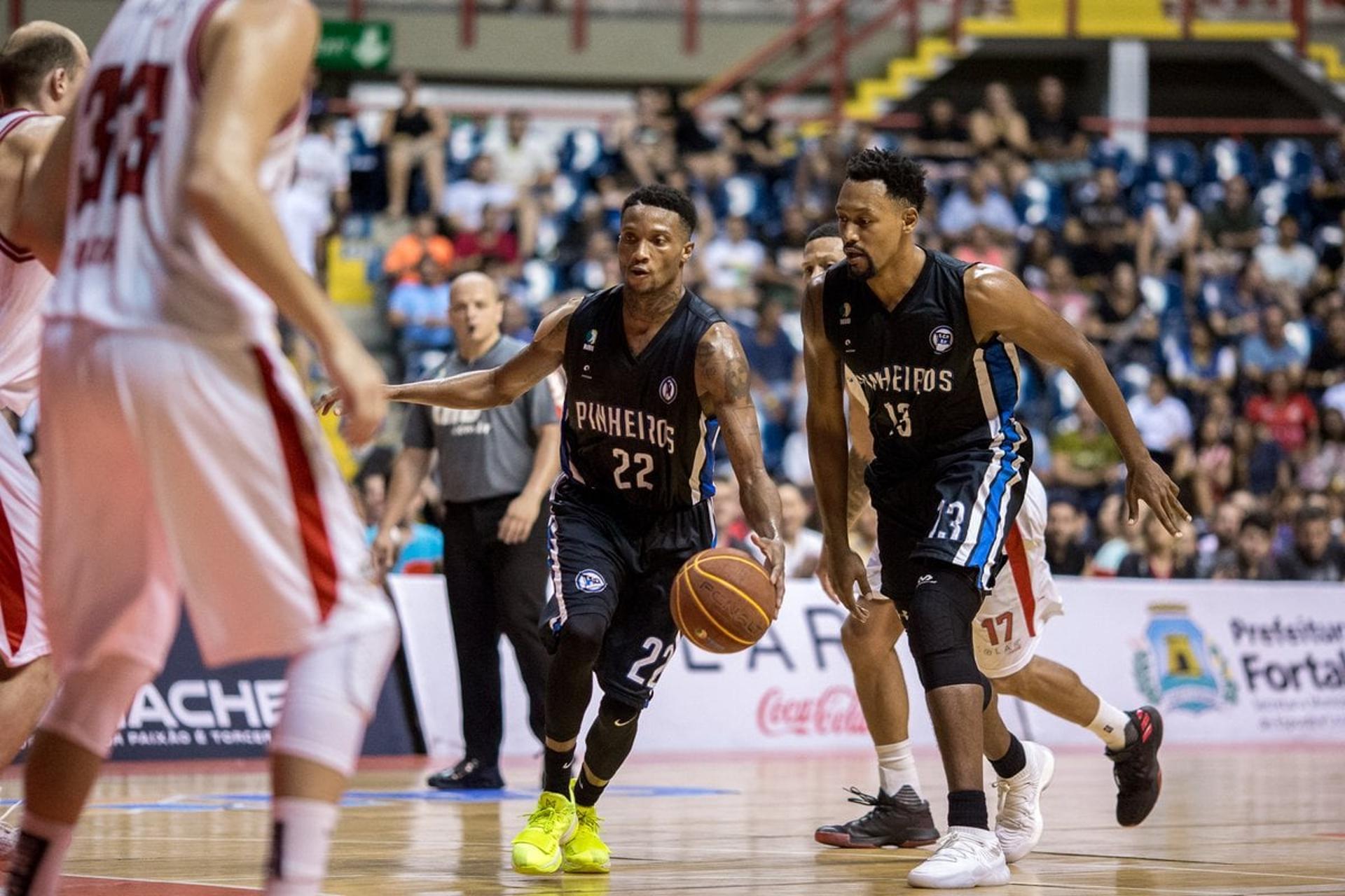 Basquete Cearense x Pinheiros - NBB