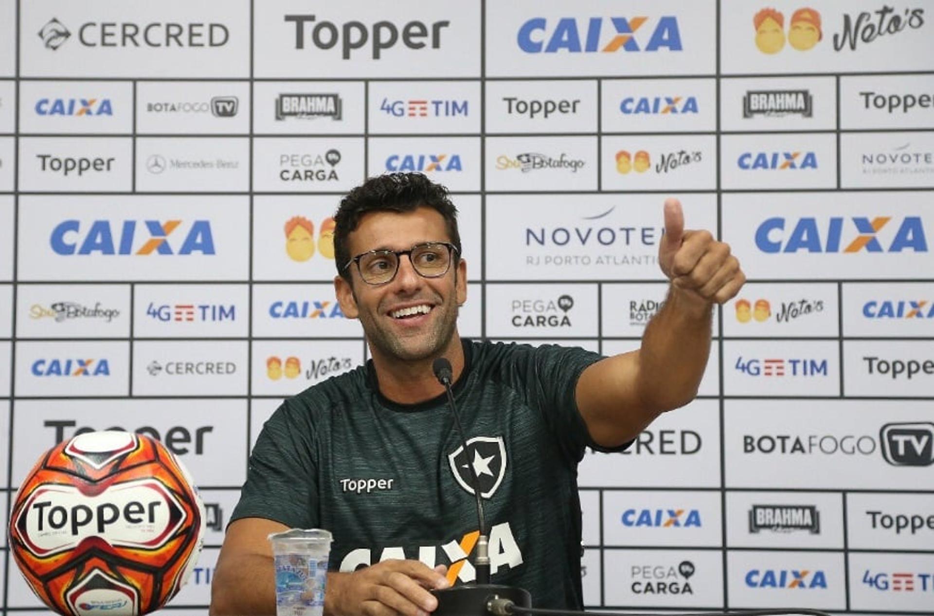 Alberto Valentim - Botafogo