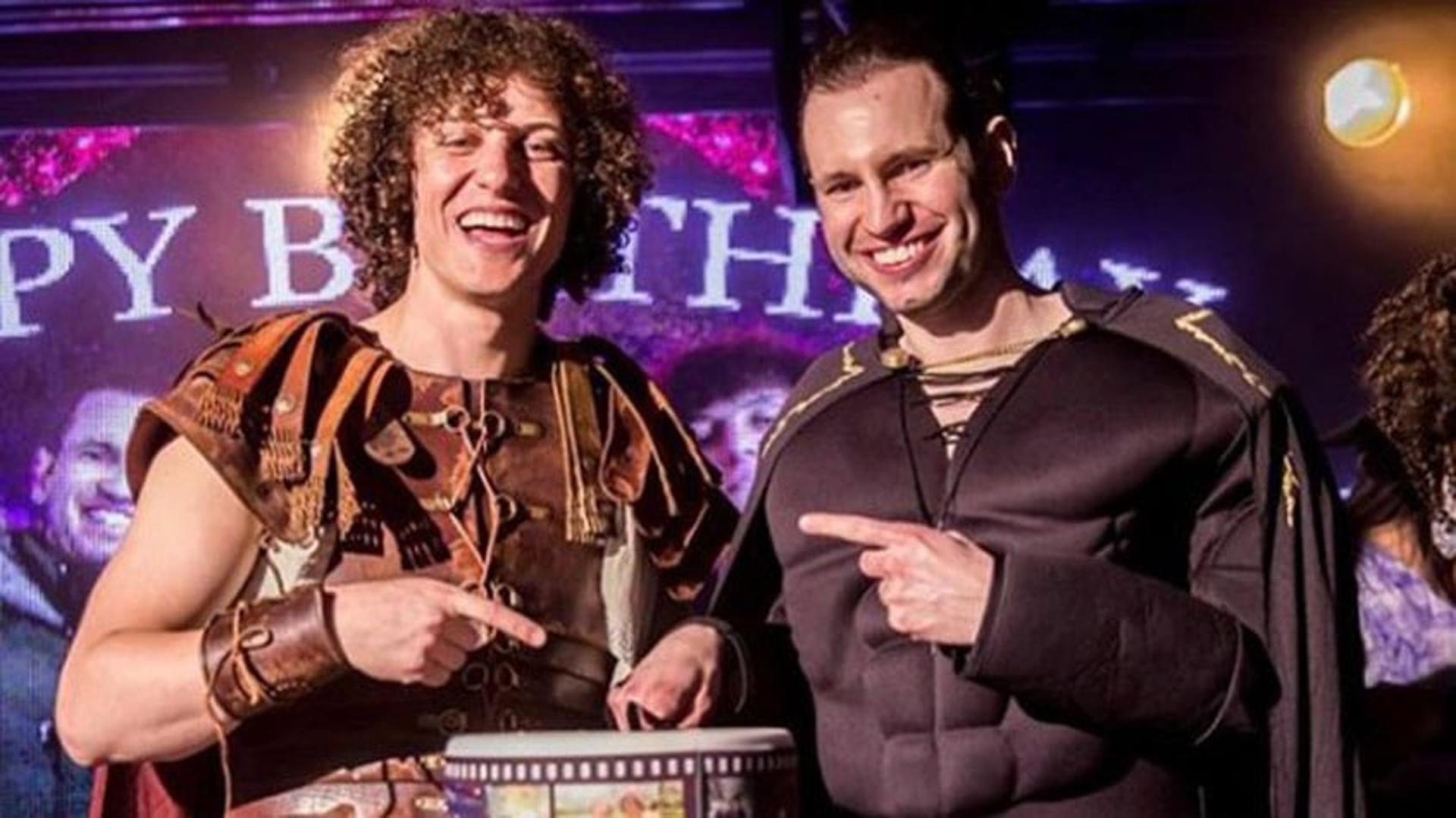 Festa à fantasia de David Luiz