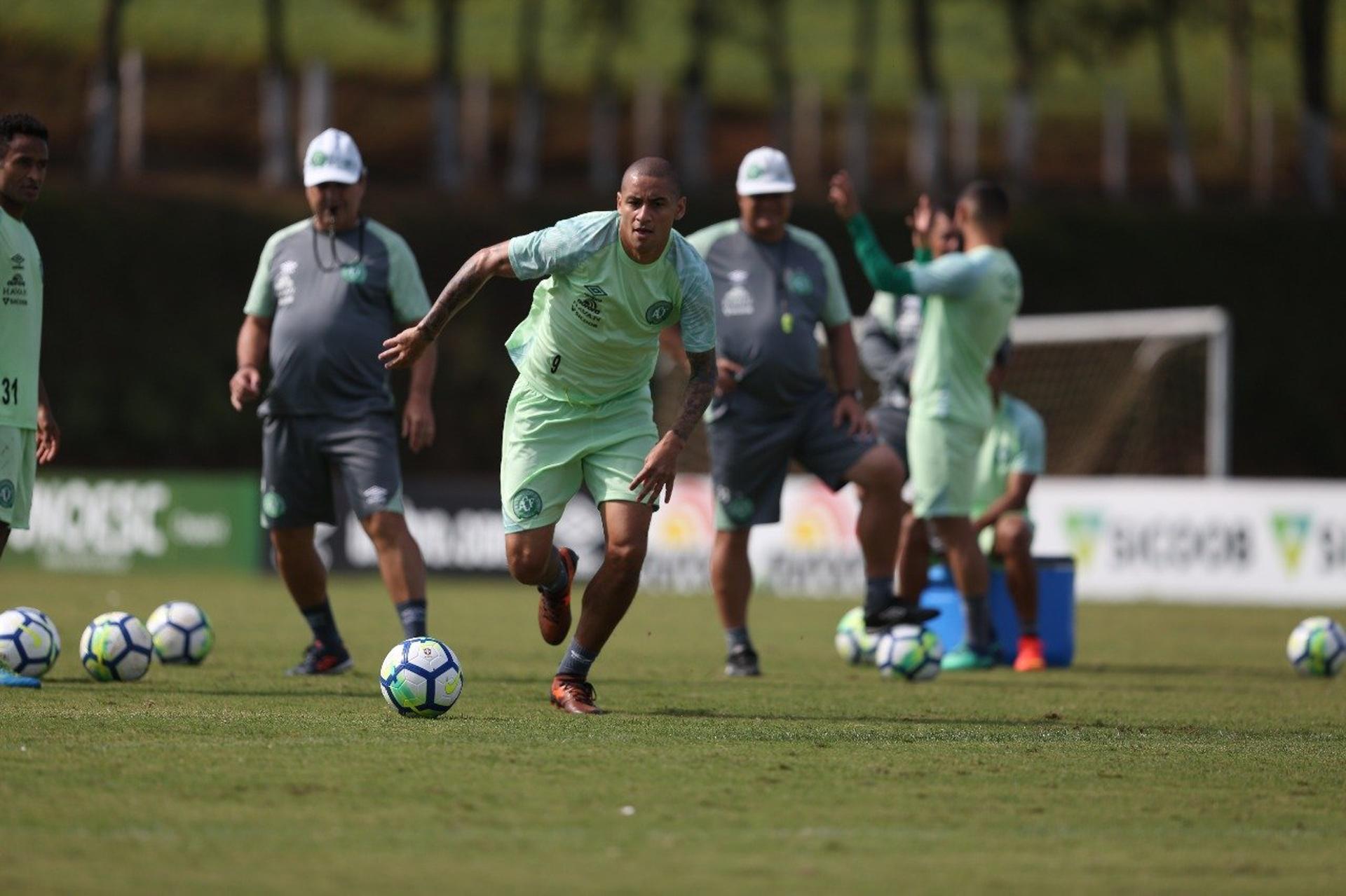 Chapecoense treino