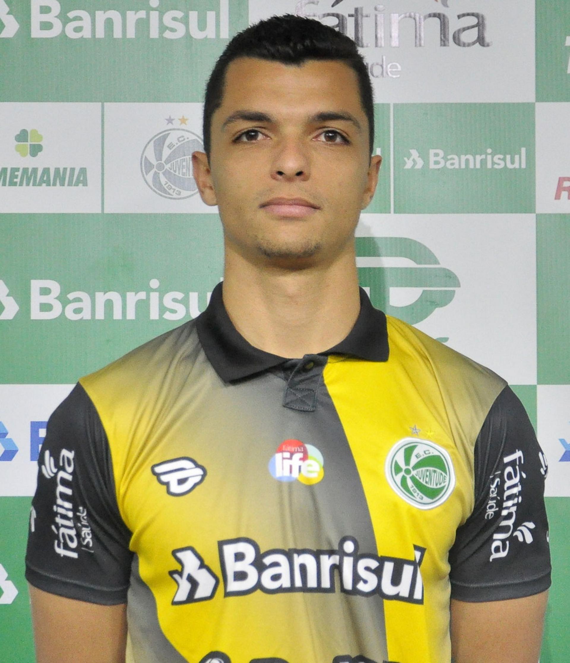 douglas goleiro juventude