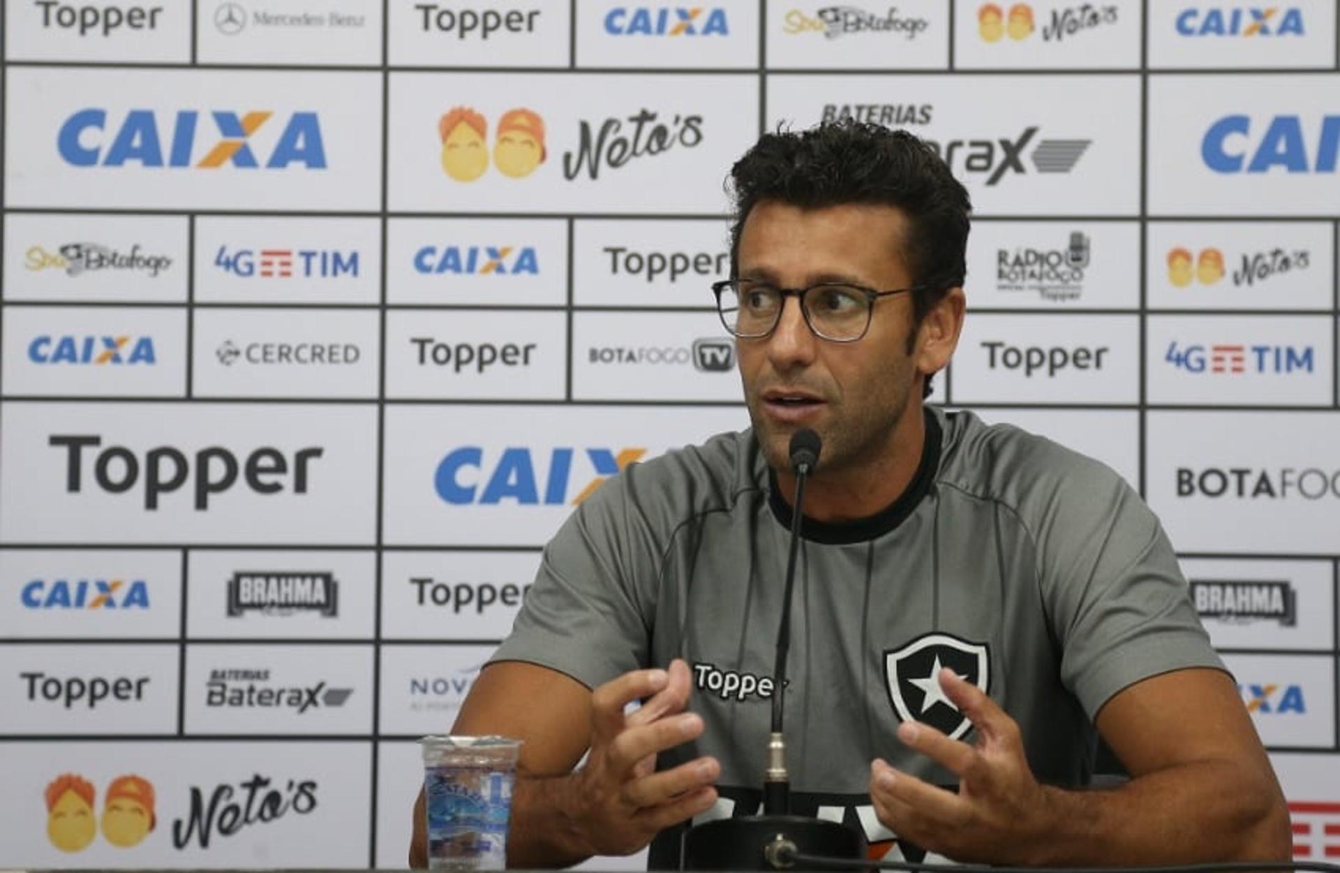 Alberto Valentim - Botafogo