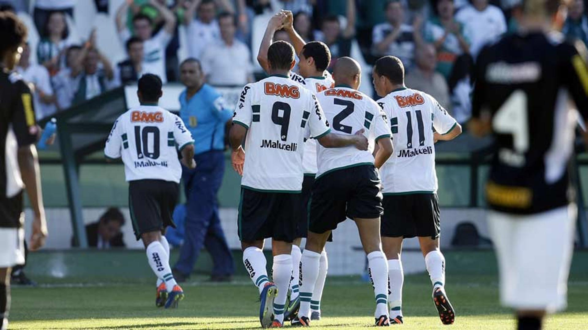 Coritiba 5 x 0 Botafogo - 11/09/2011 - Brasileirão