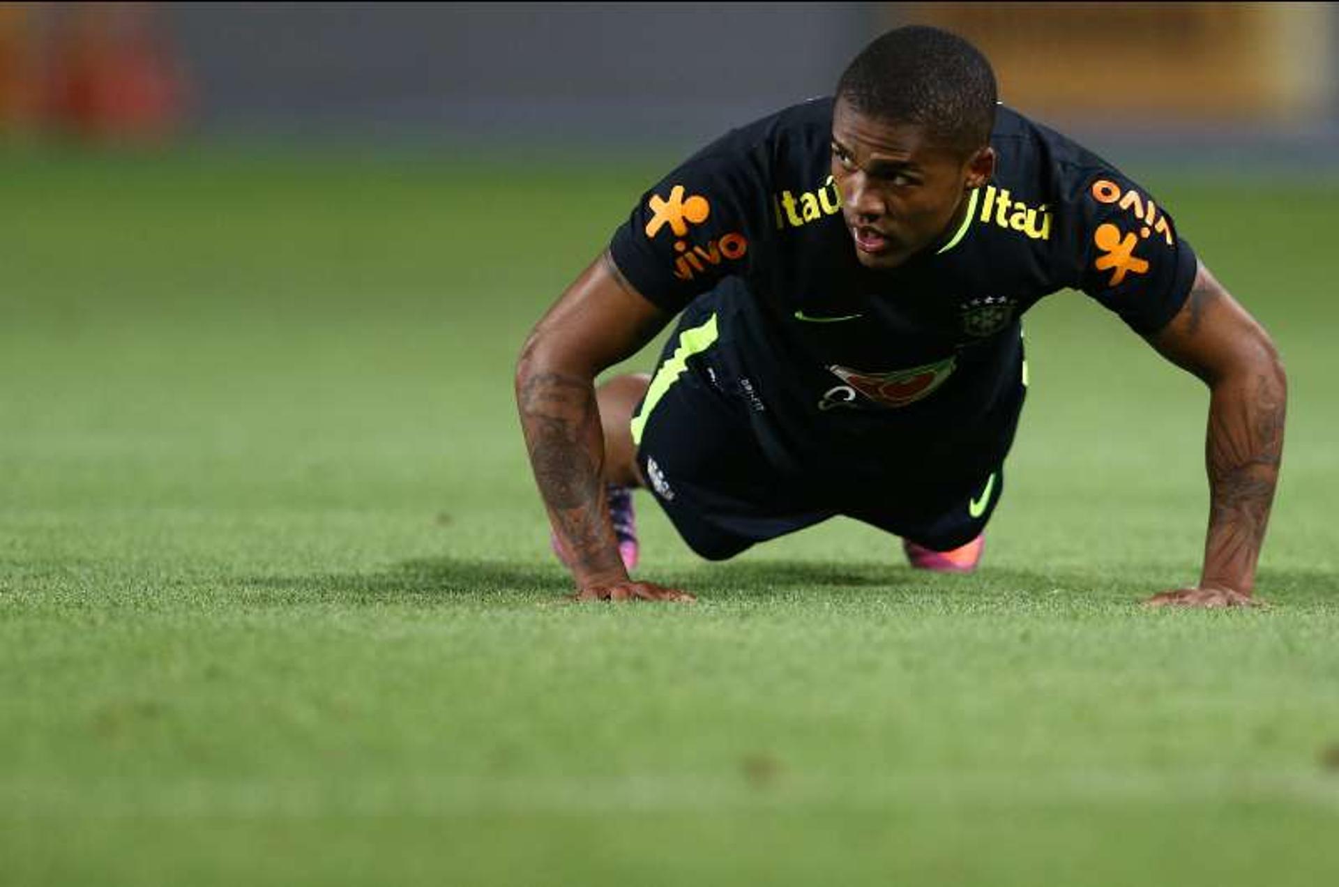 Douglas Costa