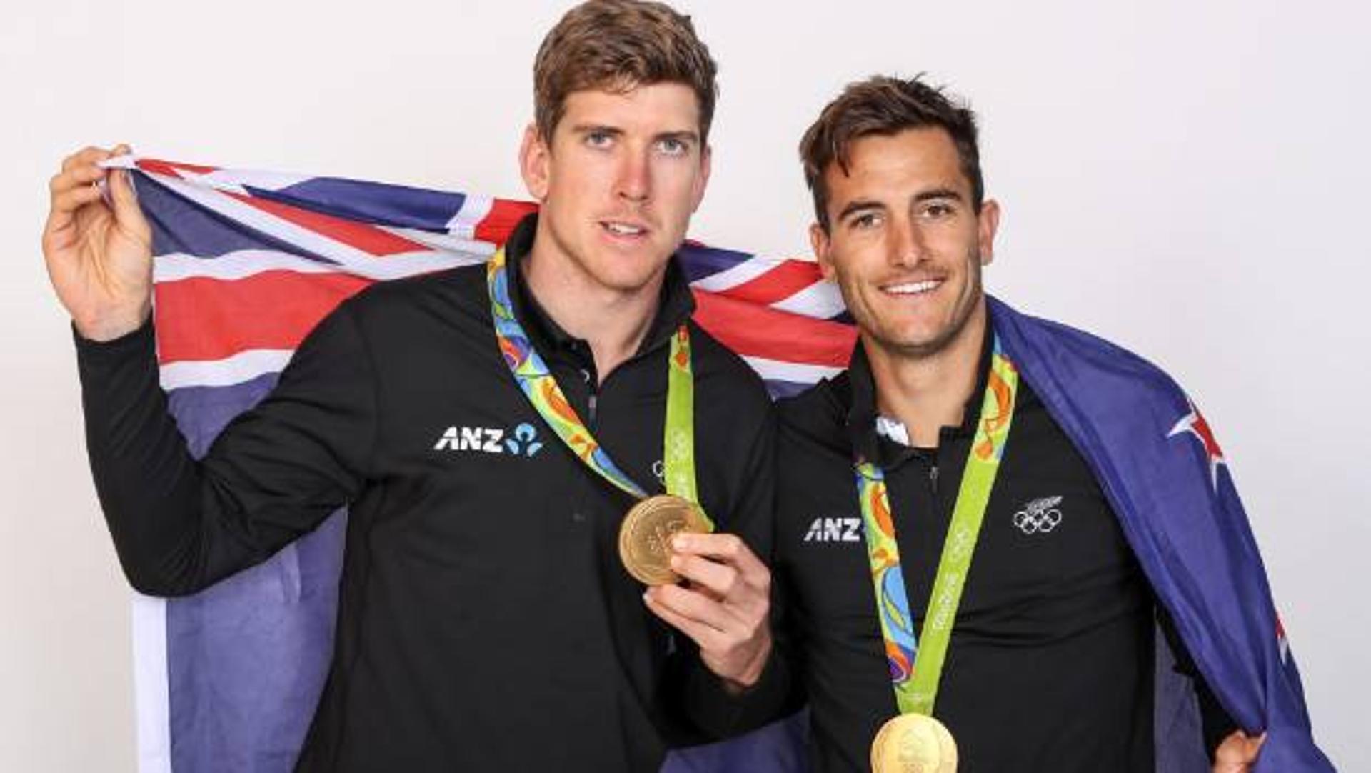 Peter Burling e Blair Tuke conquistaram o ouro na Rio-2016. Agora, estão em lados diferentes na Volvo Ocean Race