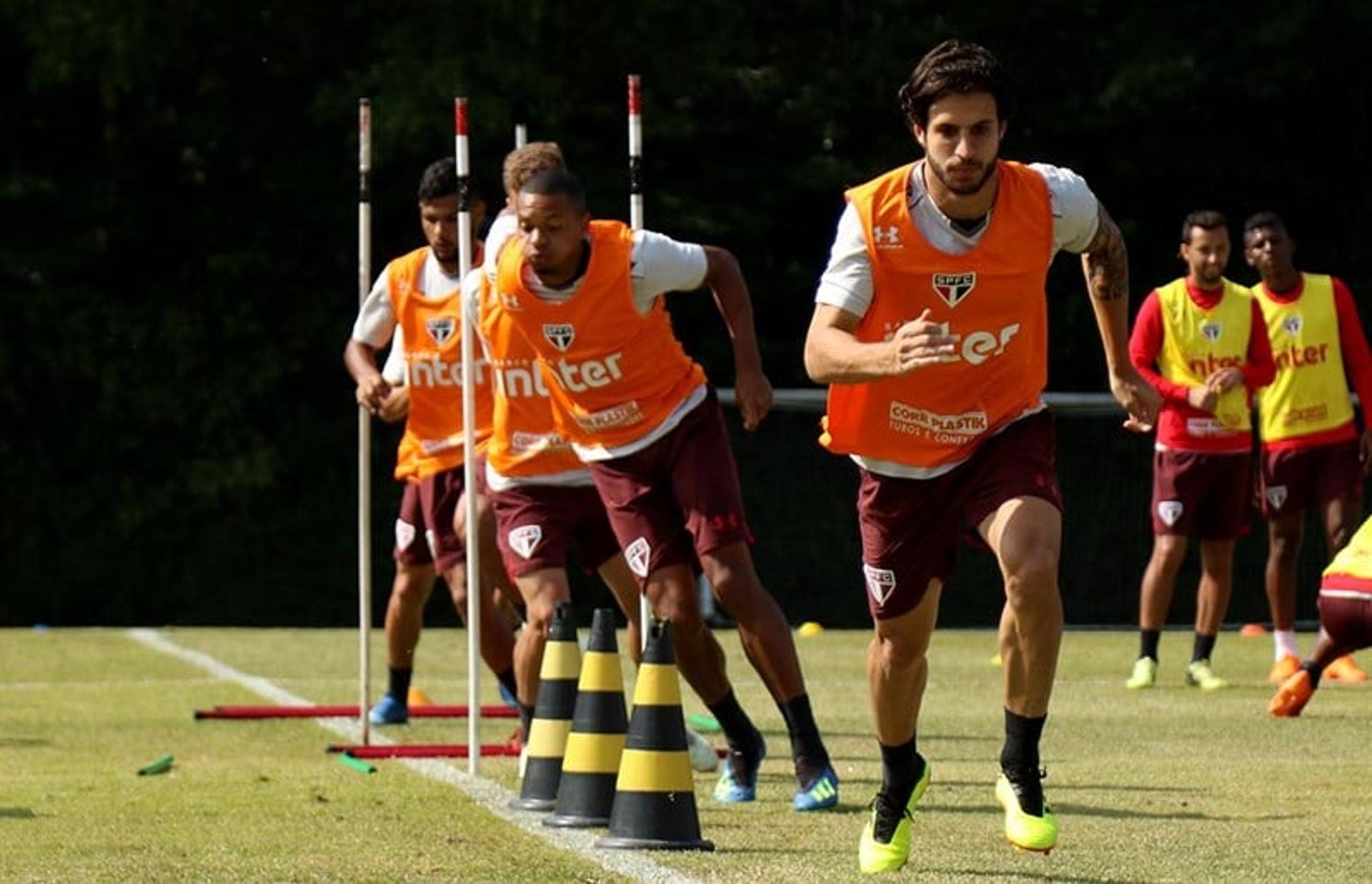 São Paulo enfrenta o América-MG às 19h deste sábado, pela sétima rodada do Brasileiro